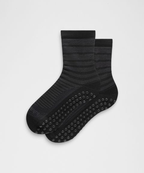 Женские носки Lululemon Find Your Balance с сеткой