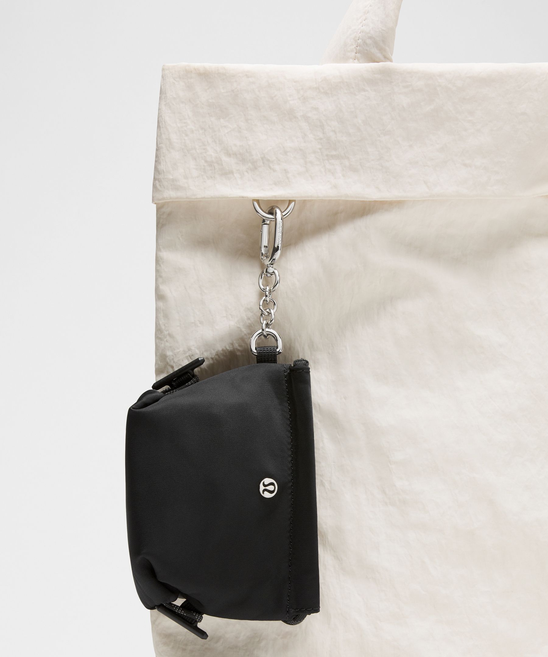 Convertible Clippable Nano Pouch