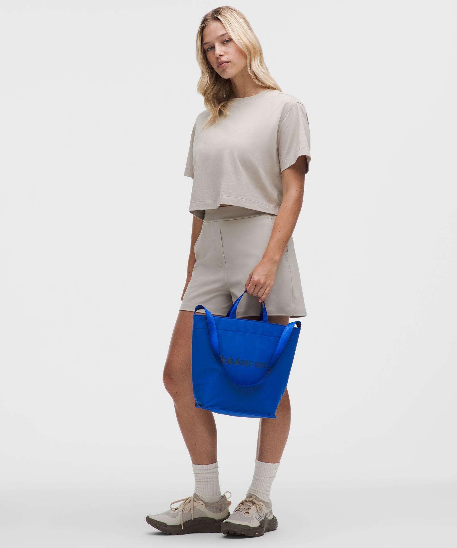Сумка-шопер для обеда Lululemon Lunch Tote 9 л — фото 2