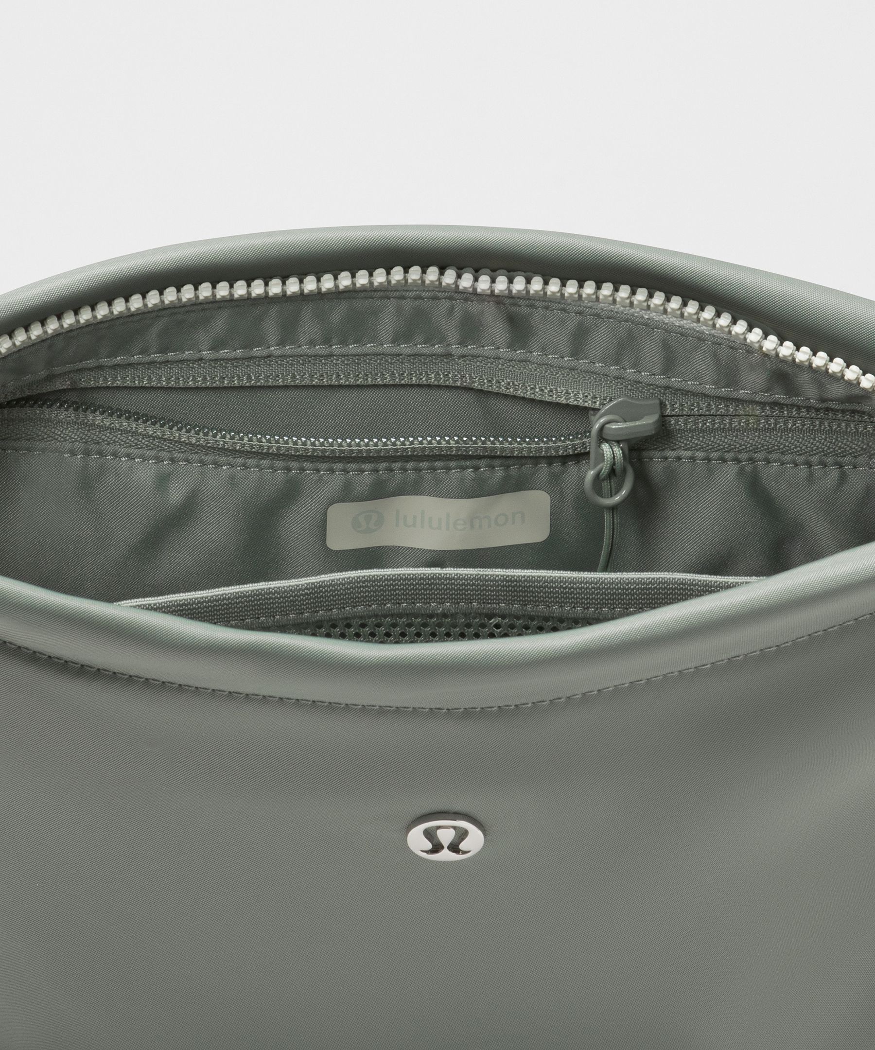 Convertible Pouch 3.5L