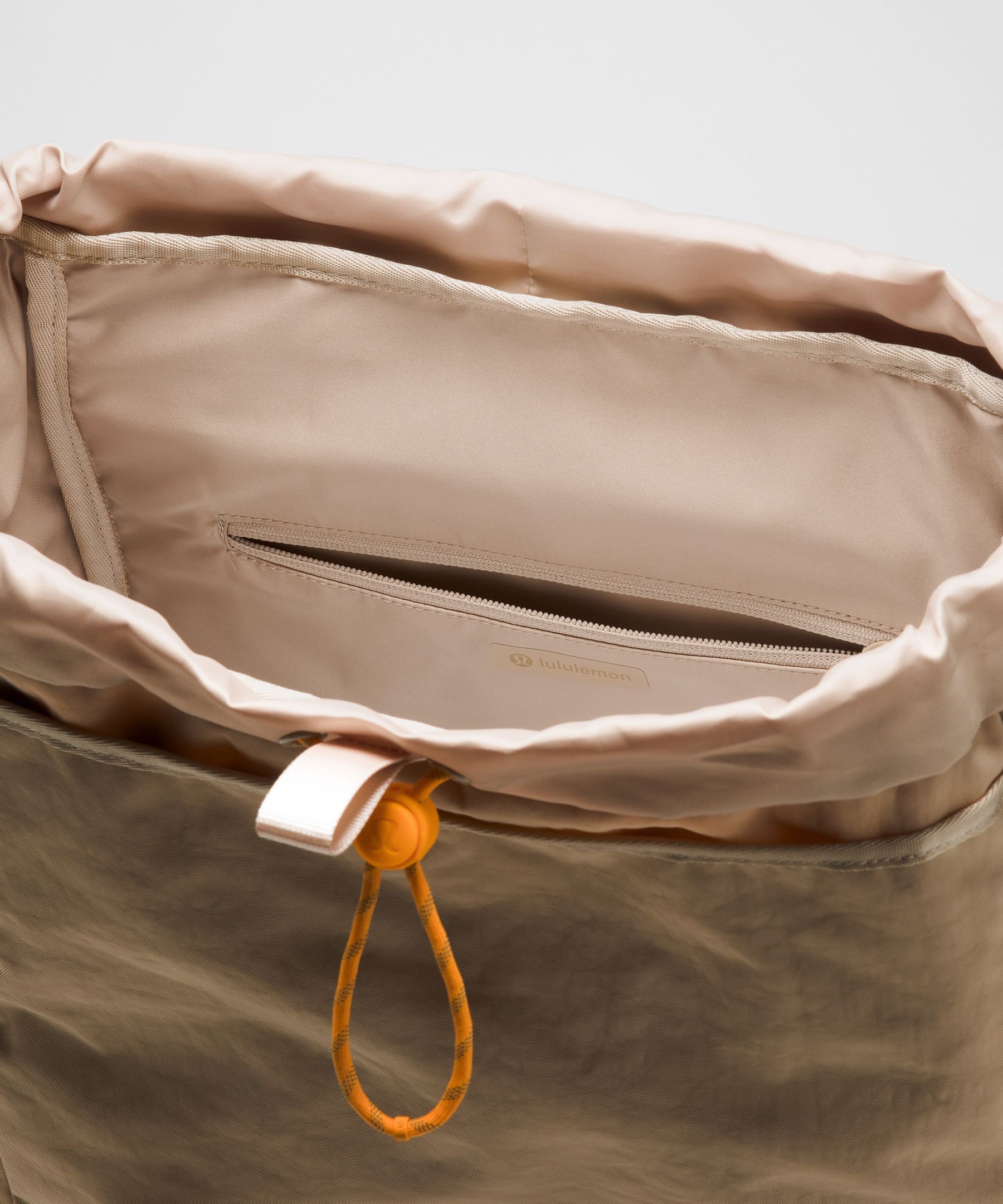 Wunderlust バックパック 25L | バッグ | Lululemon JP