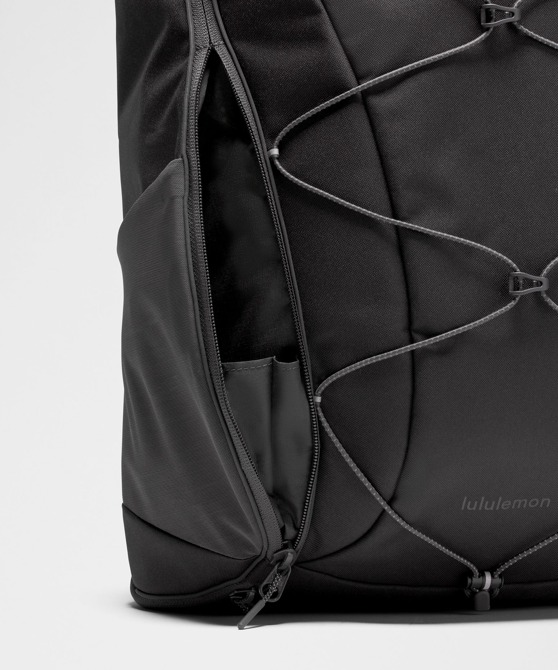 Scuba Backpack 32L *Paracord