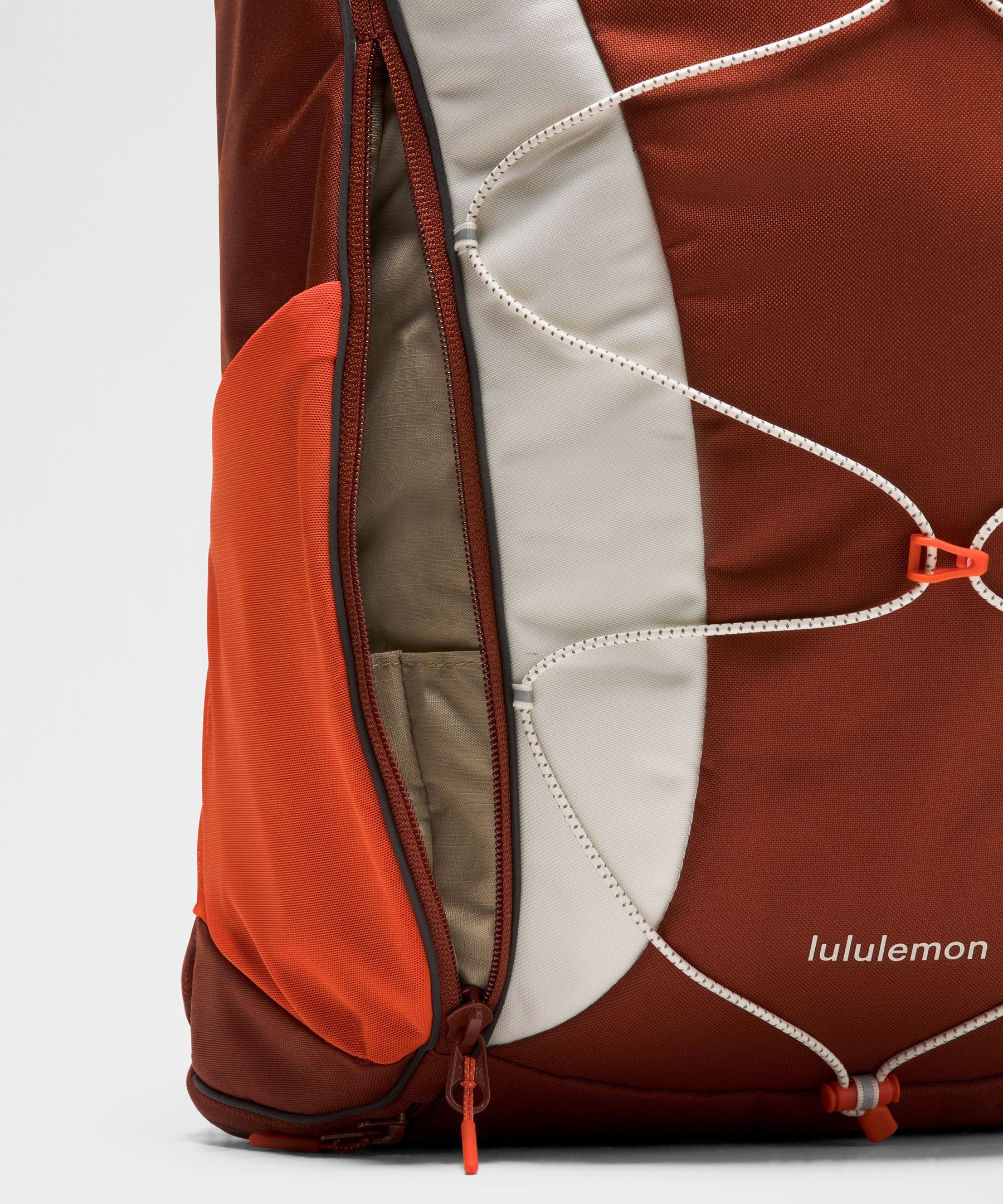 Scuba Backpack 32L *Paracord