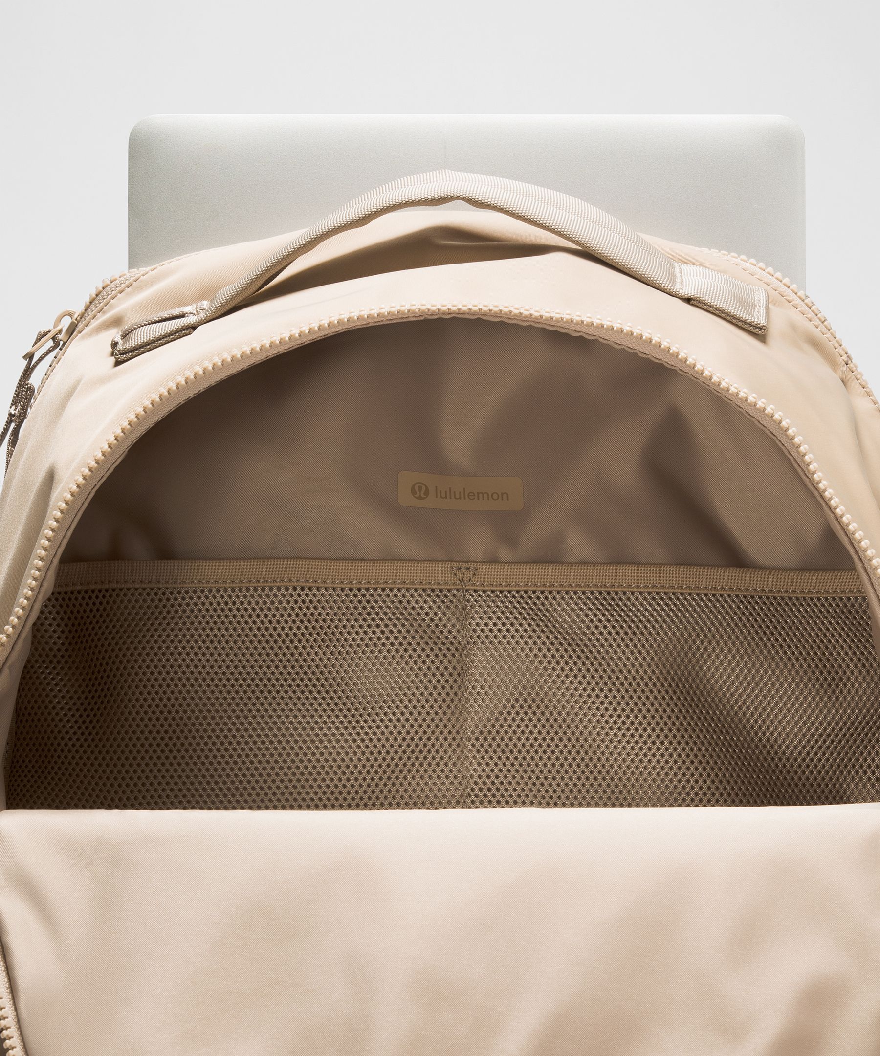 New Crew Backpack Large 30L