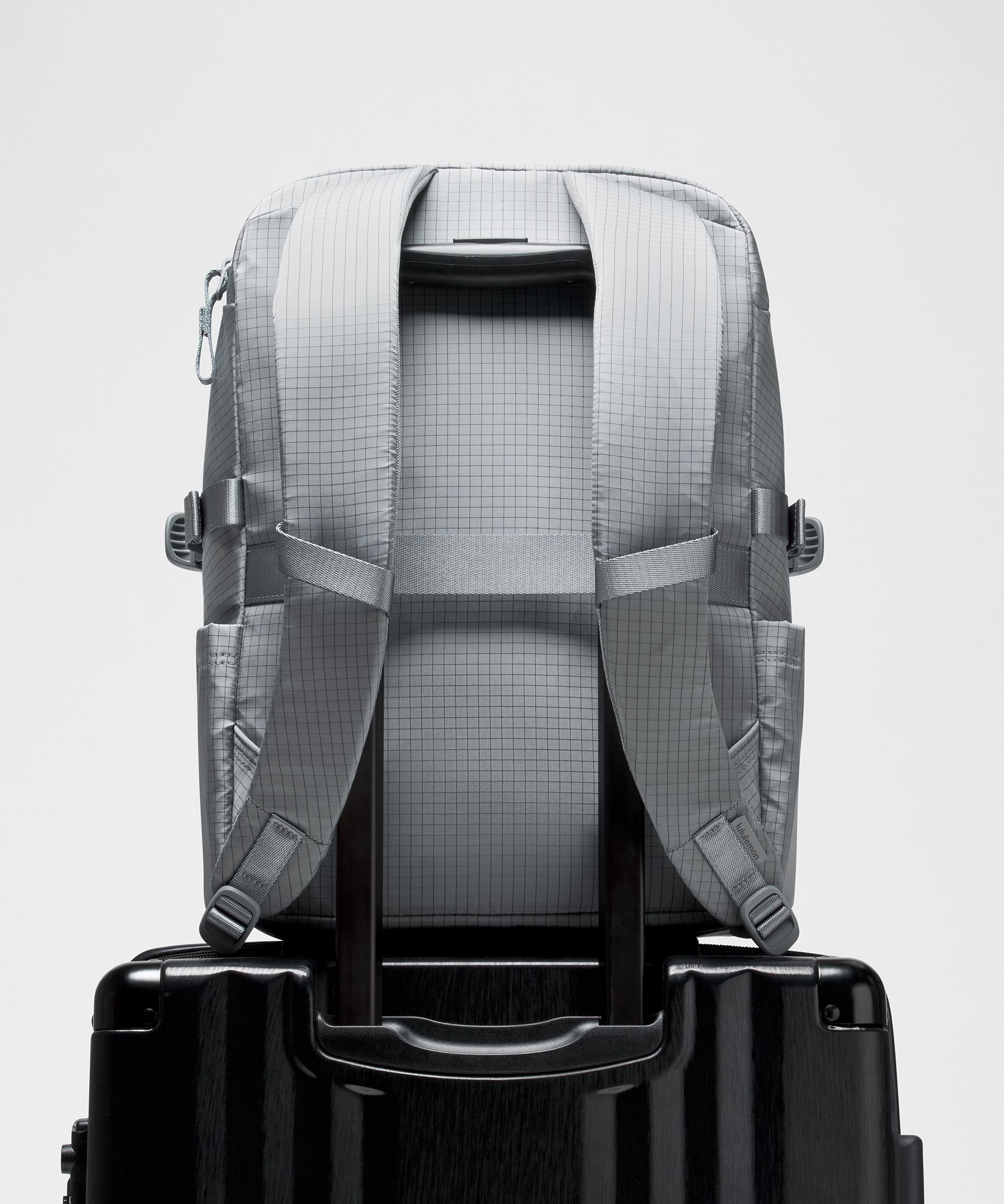 New Crew Backpack 22L *Ripstop