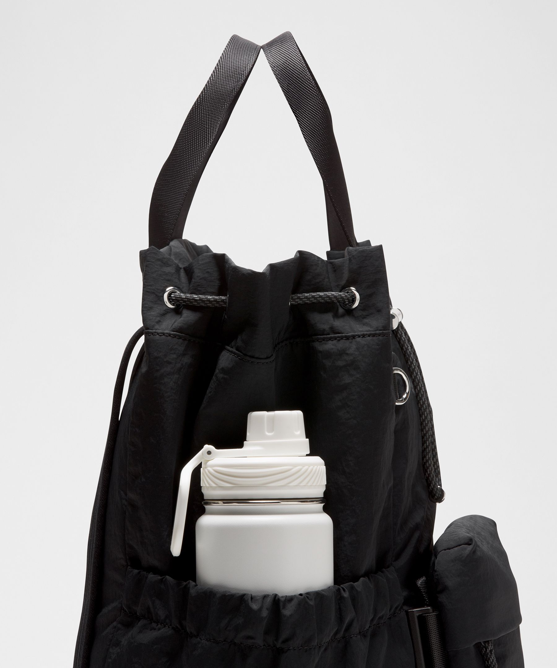 Lululemon athletica 2-in-1 Drawstring Bucket Bag | The Summit