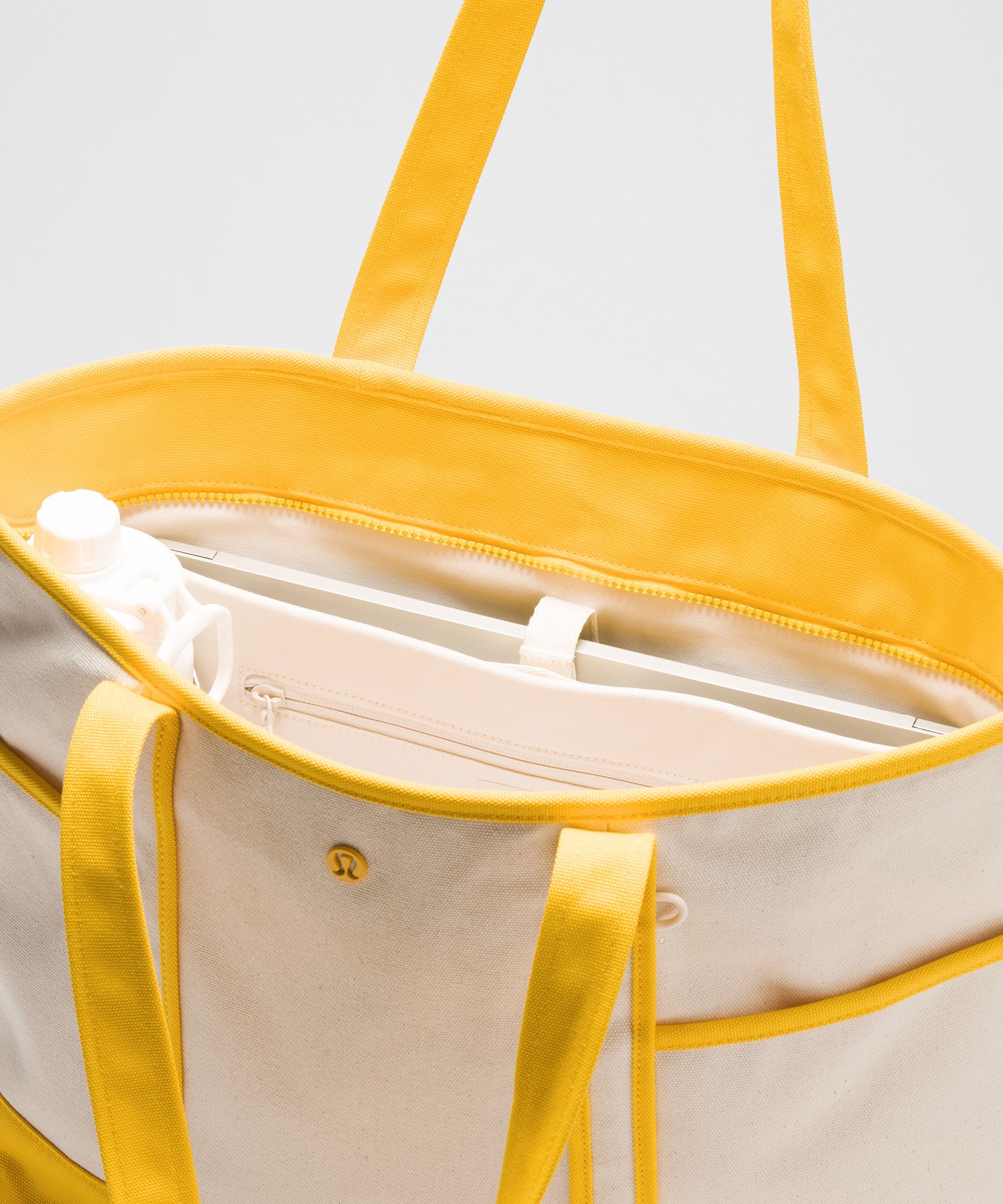 Daily Multi-Pocket Zip-Top Tote Bag 18L
