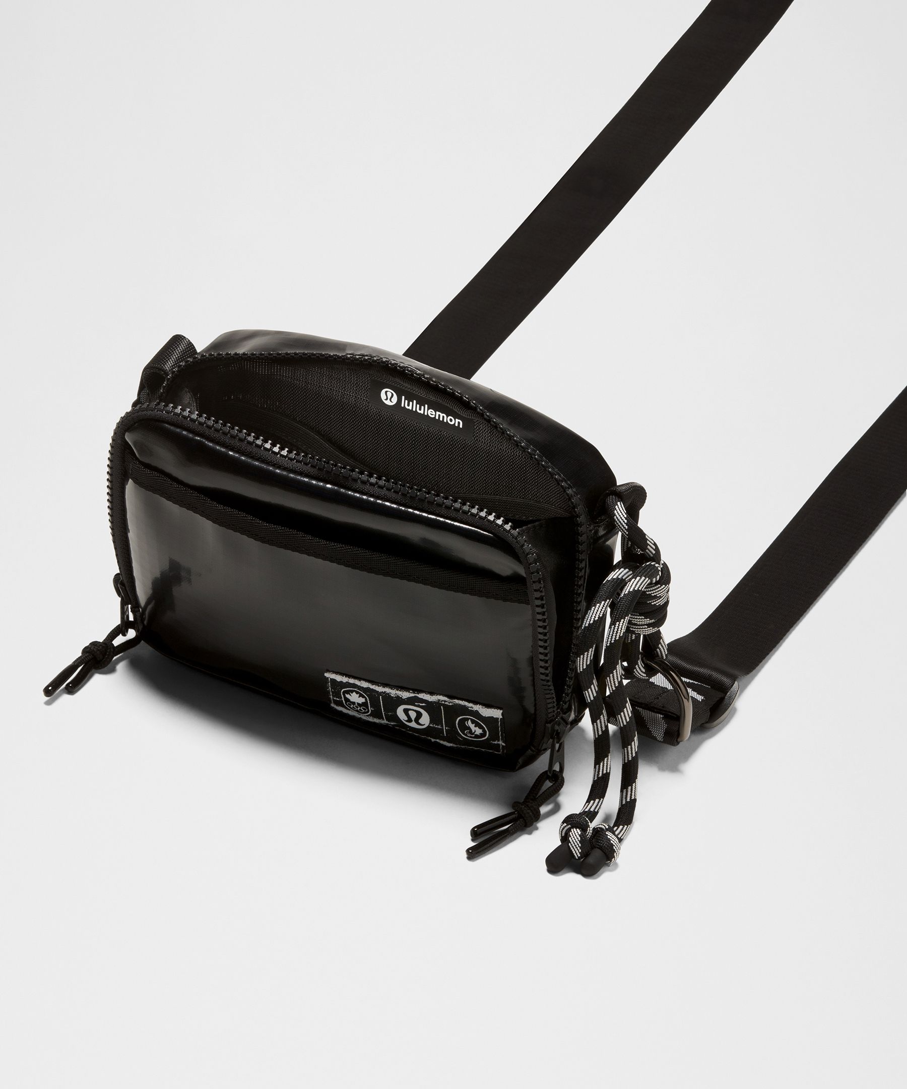 Team Canada Future Legacy Easy Access Ripstop Bag 1.5L *COC CPC Logo