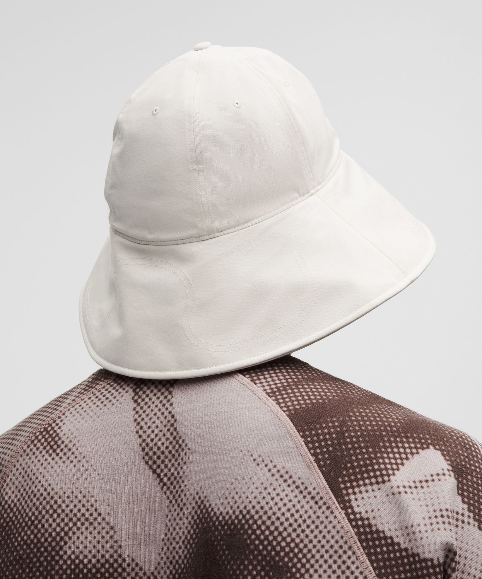 Головные уборы Lululemon Wide Brim Bucket Hat *SLNSH Collection — фото 3