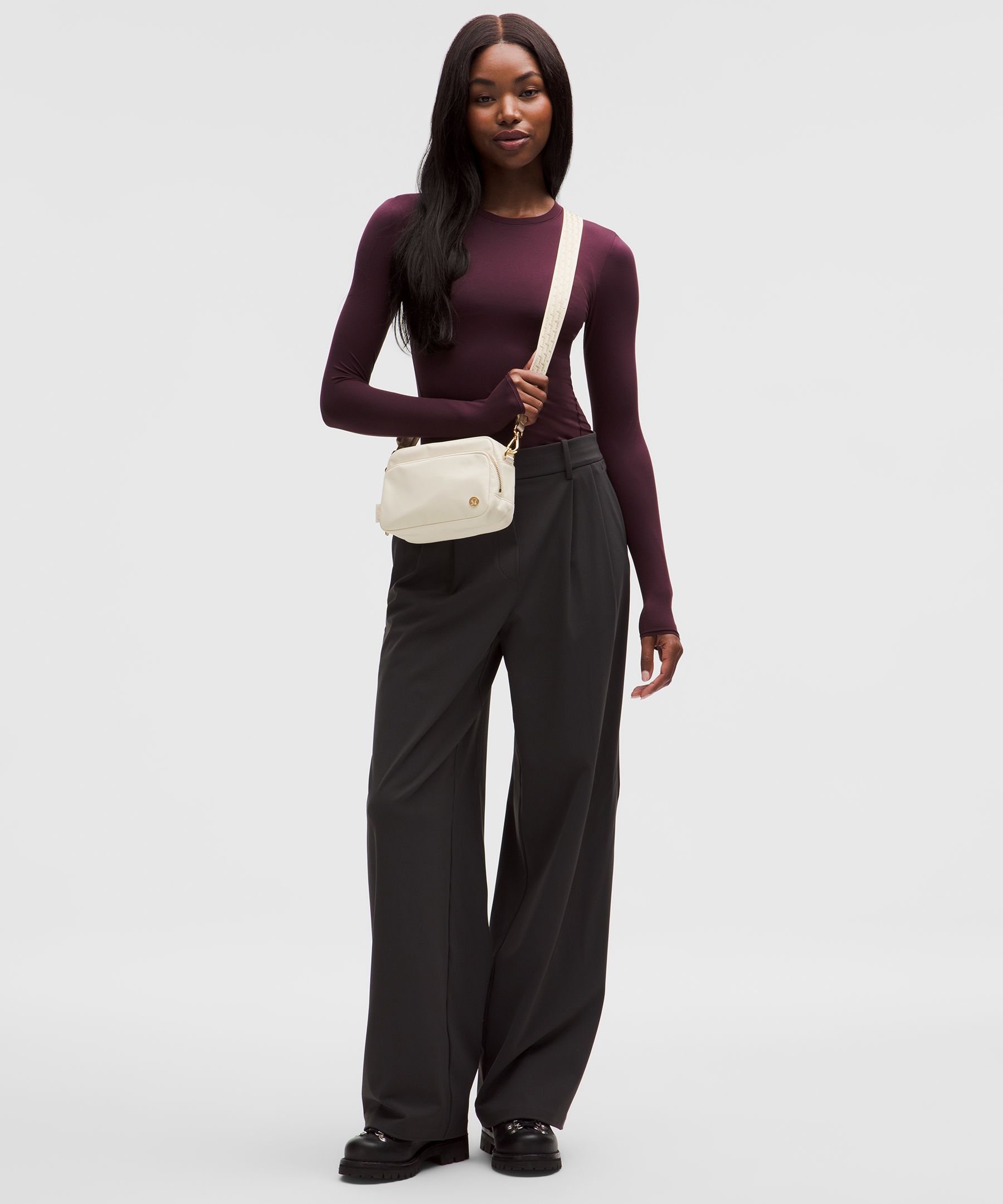 Lululemon Everywhere Crossbody Bag 2l