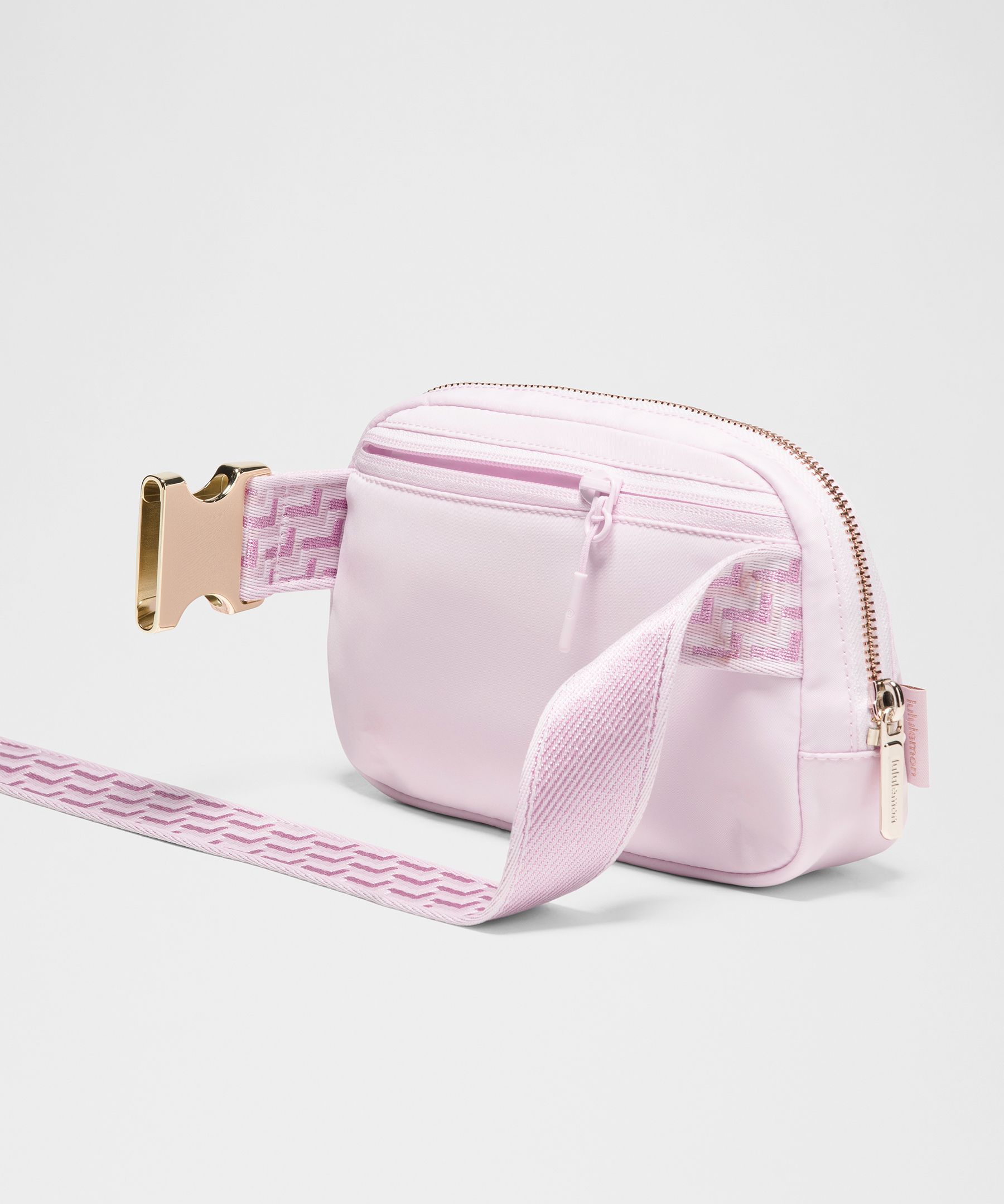 Lululemon Everywhere Belt Bag 1l