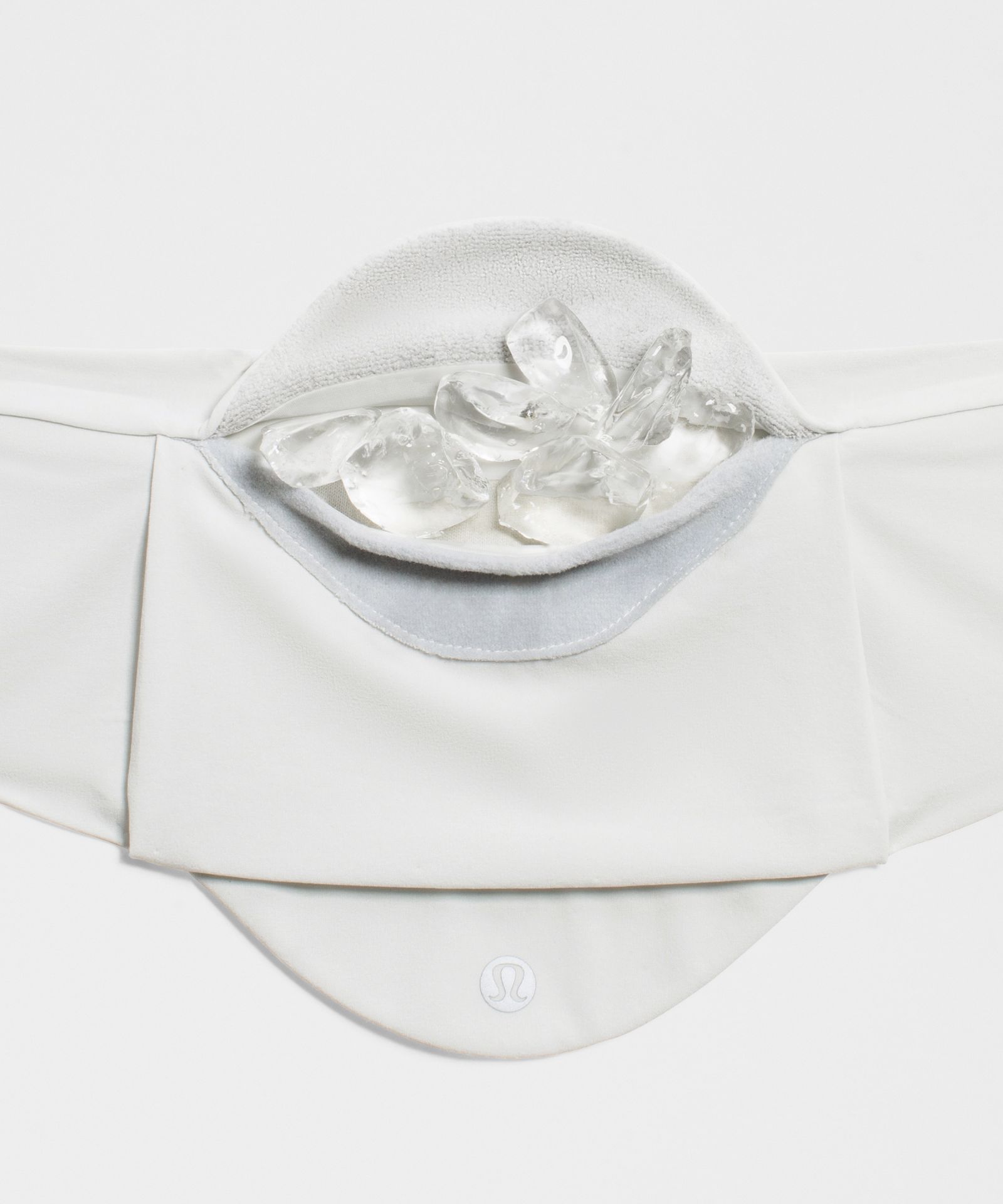 Аксессуары Lululemon Go Further Cooling Ice Neck Wrap — фото 5