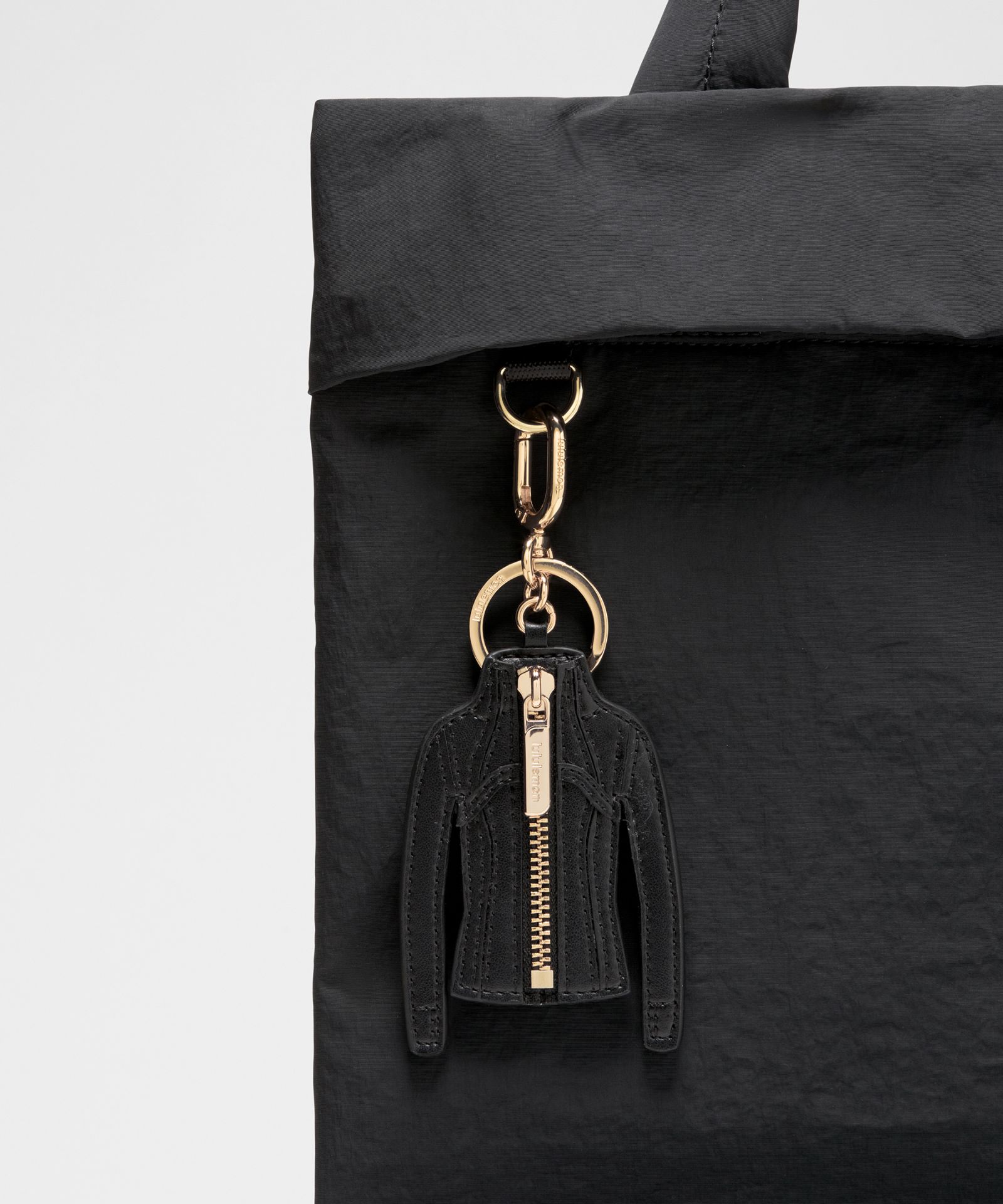 Брелоки Lululemon Define Jacket Keychain — фото 2