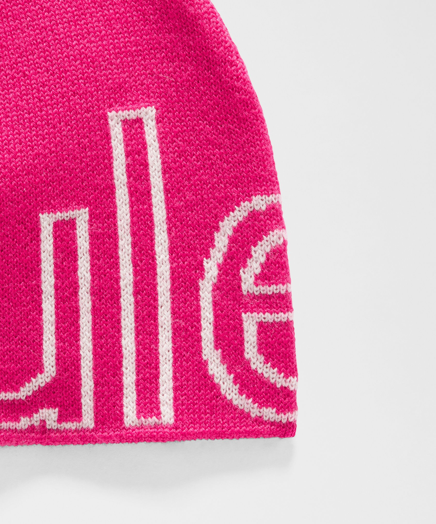 Lululemon Wordmark Merino Wool Skull Beanie