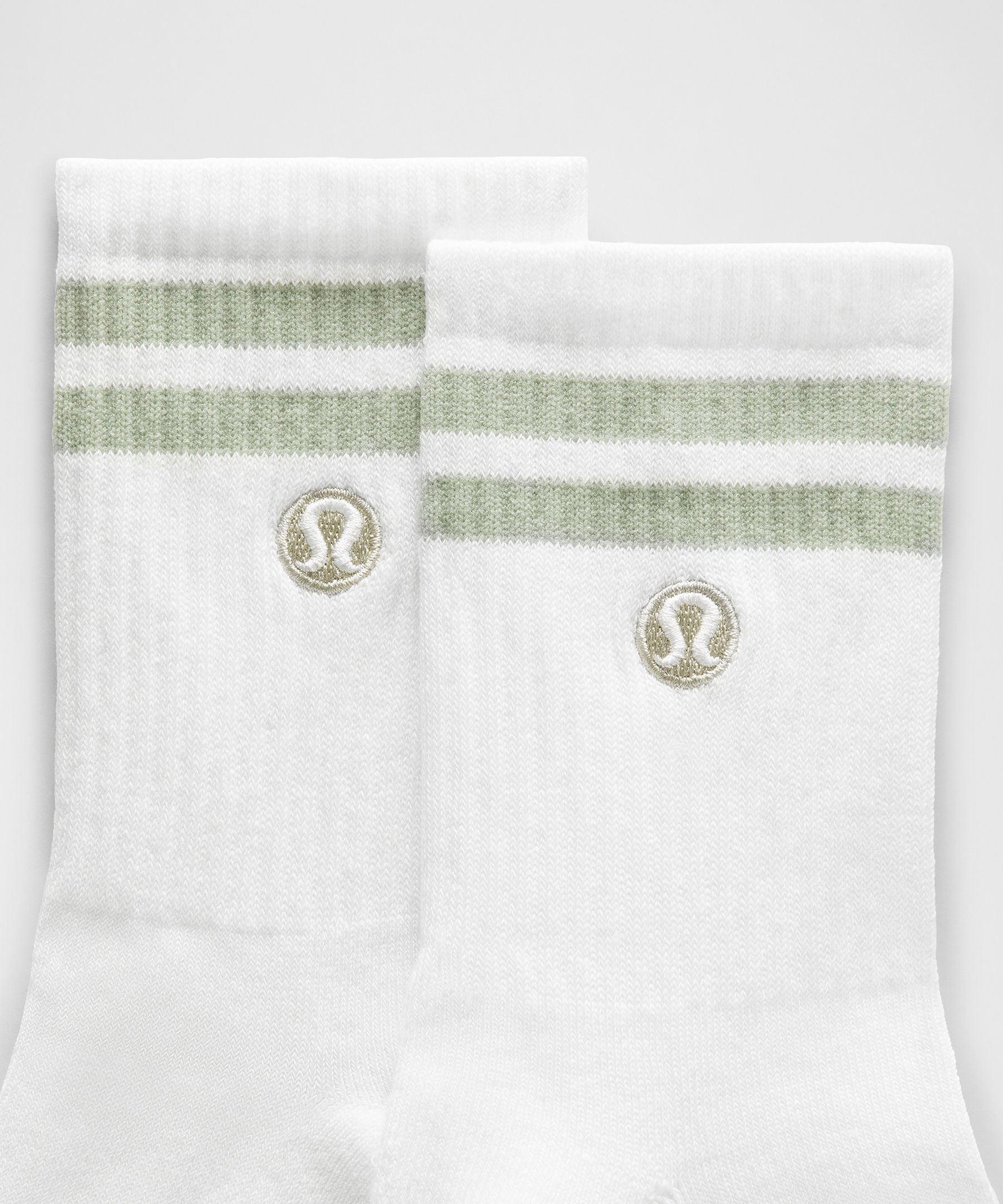 Lululemon Unisex Daily Essential Quarter Socks