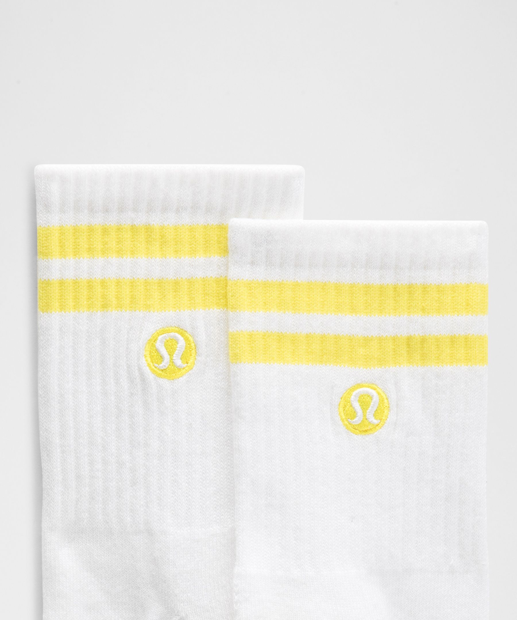 Lululemon Unisex Daily Essential Quarter Socks