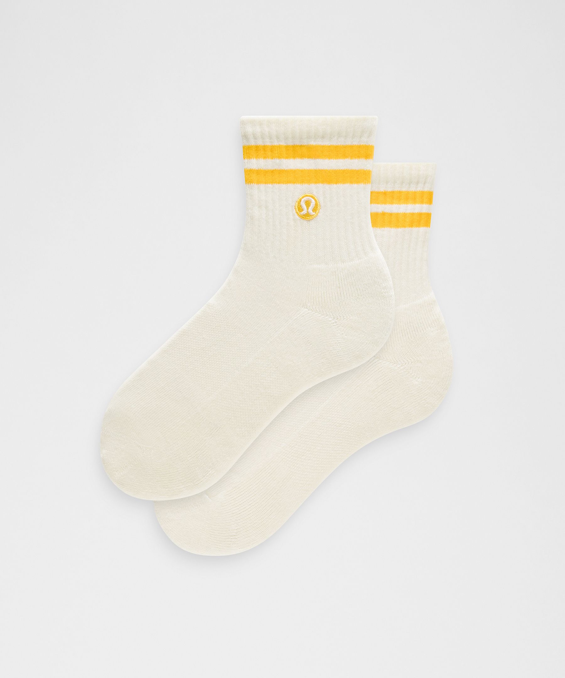 Unisex Daily Essential Quarter Socks - White