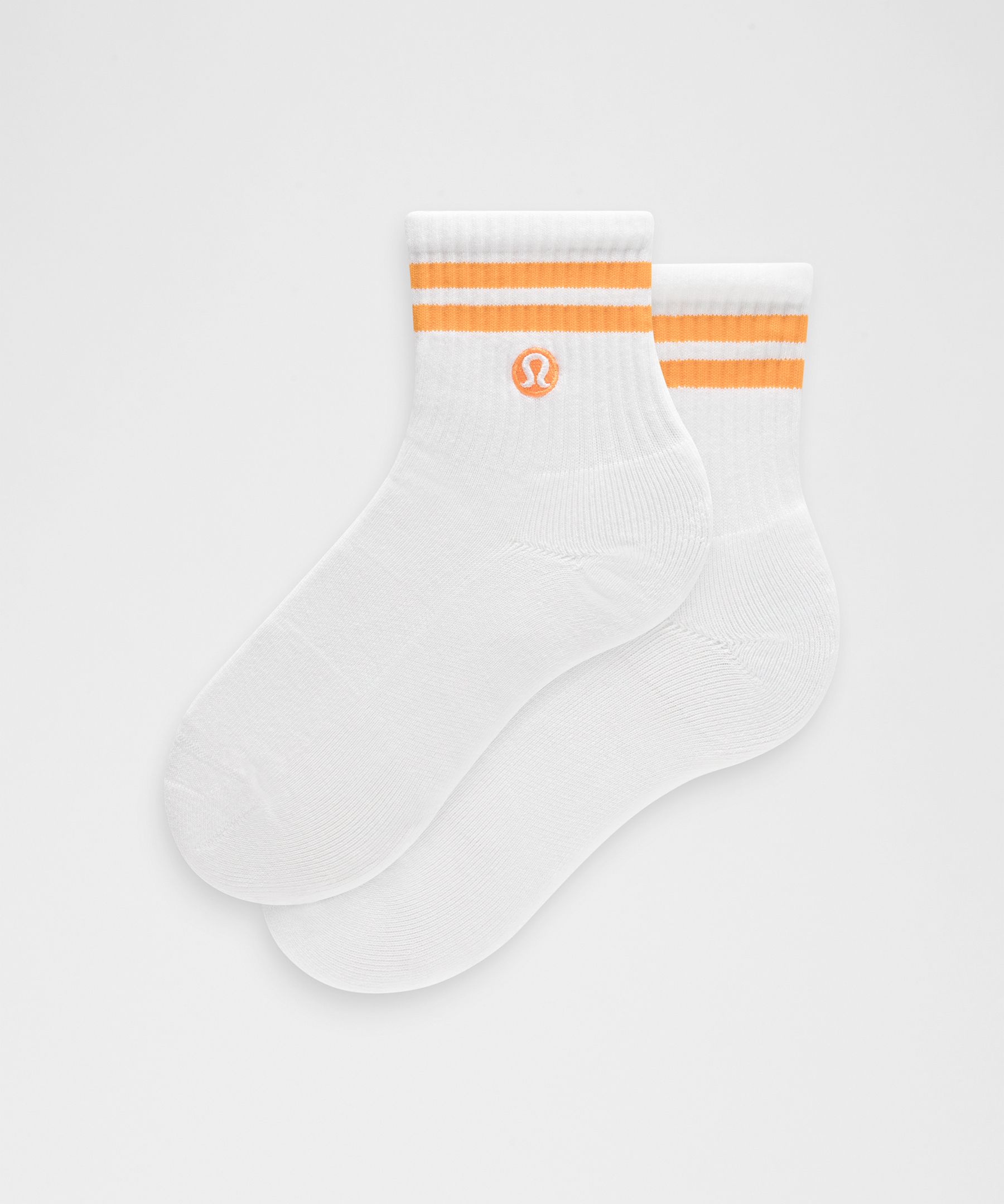 Unisex Daily Essential Quarter Socks