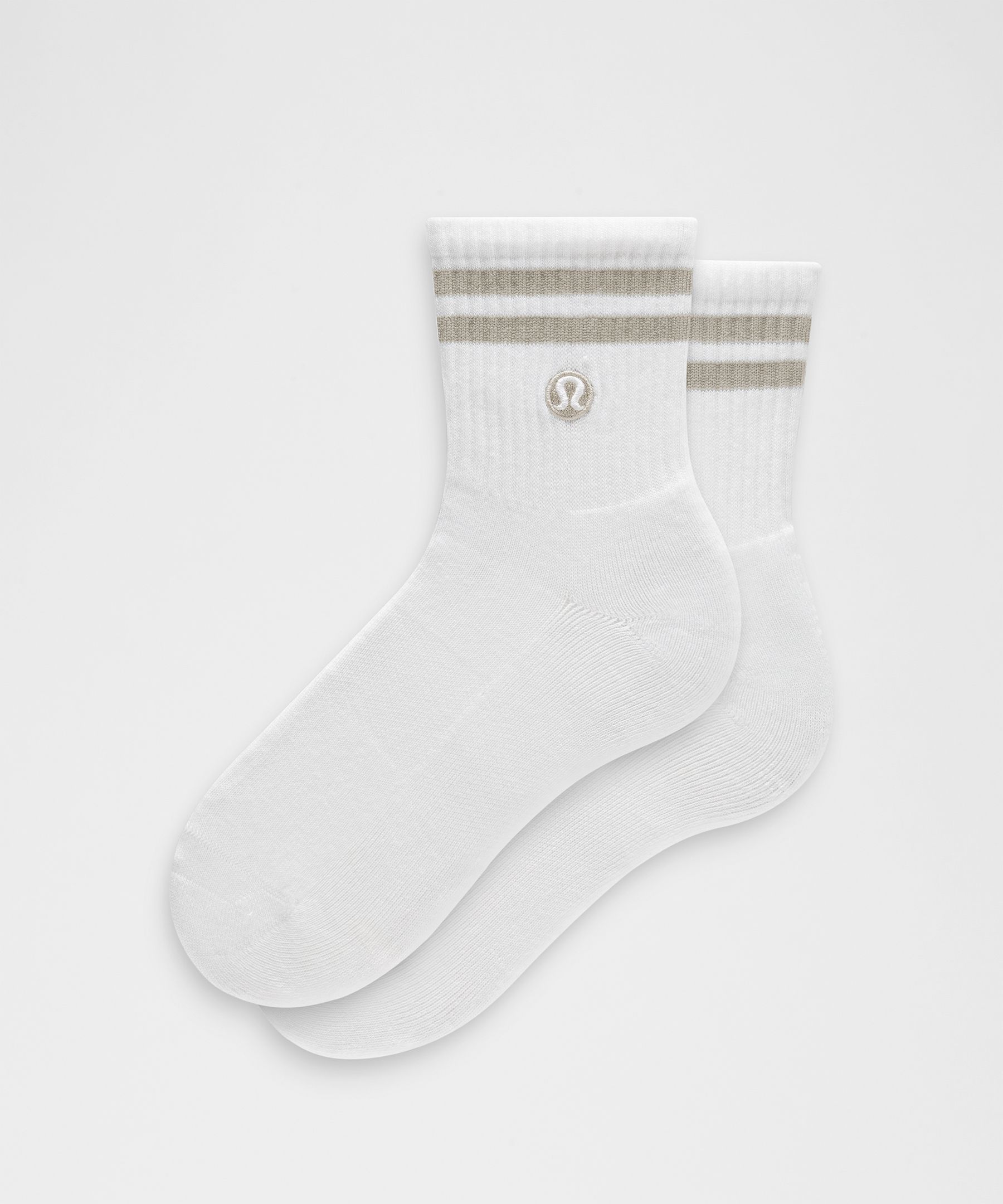 Unisex Daily Essential Quarter Socks