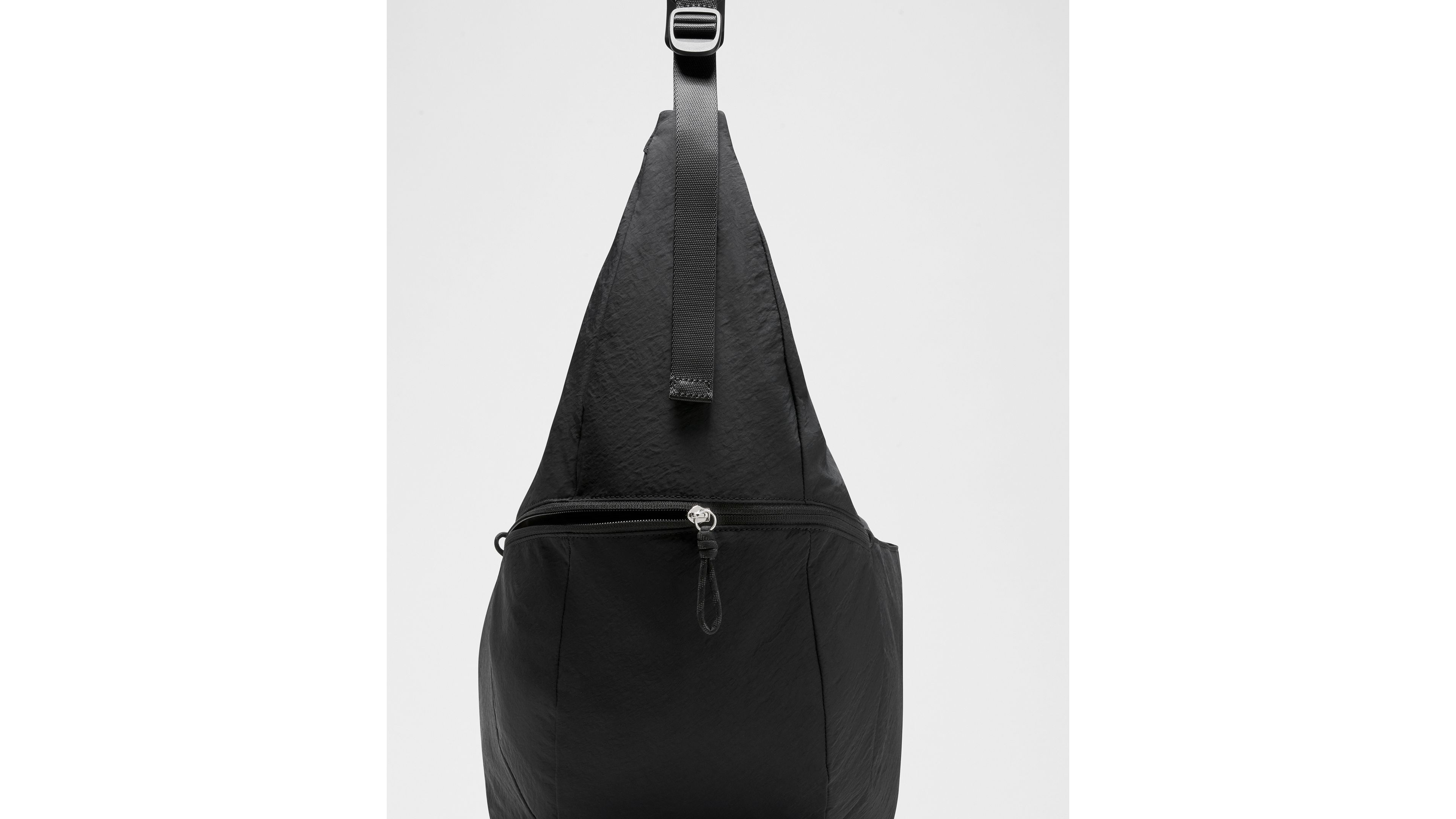 Extra-Large Slouchy Shoulder Bag 24L
