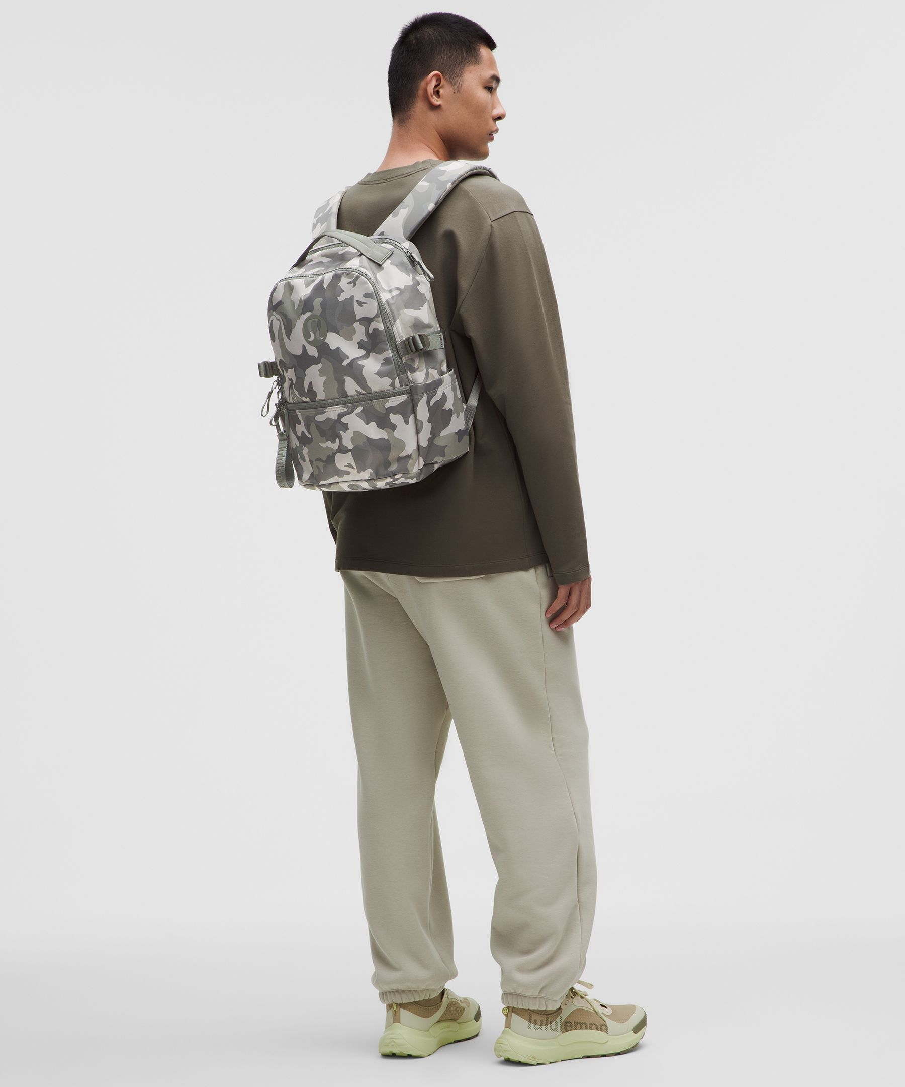 New Crew Backpack 22L *Updated