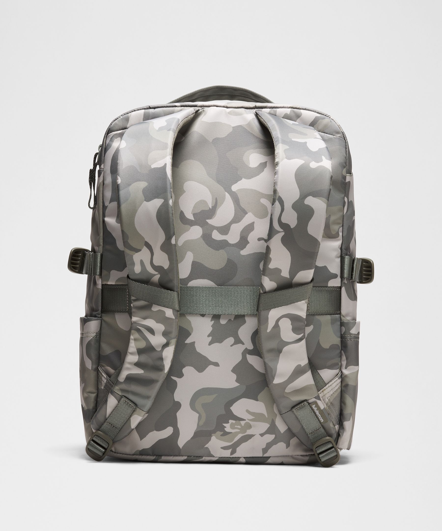New Crew Backpack 22L