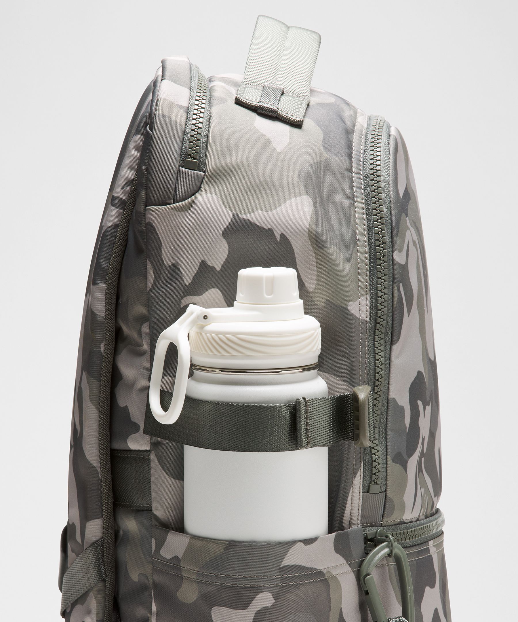 New Crew Backpack 22L