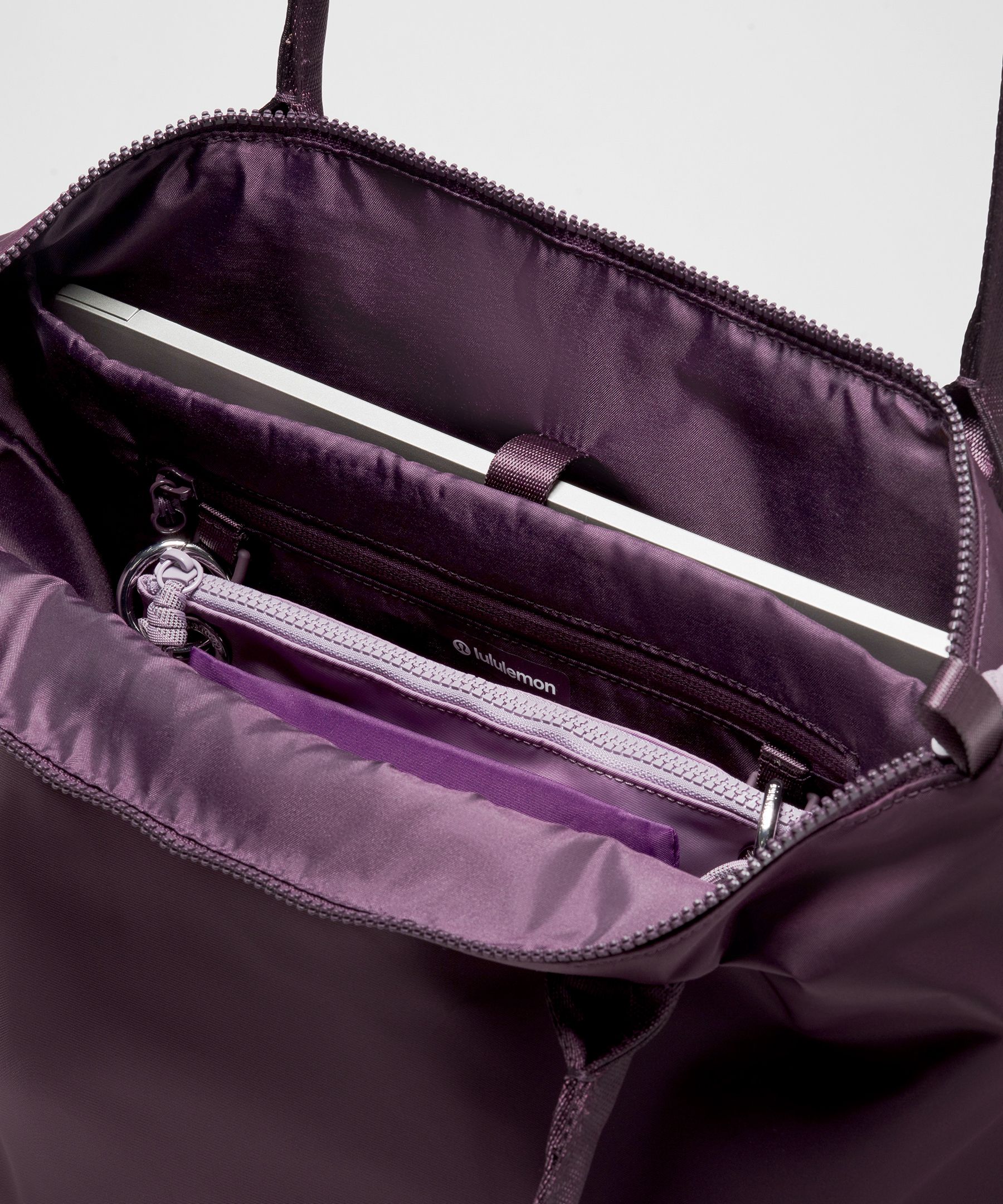 Modular Tote with Pouches