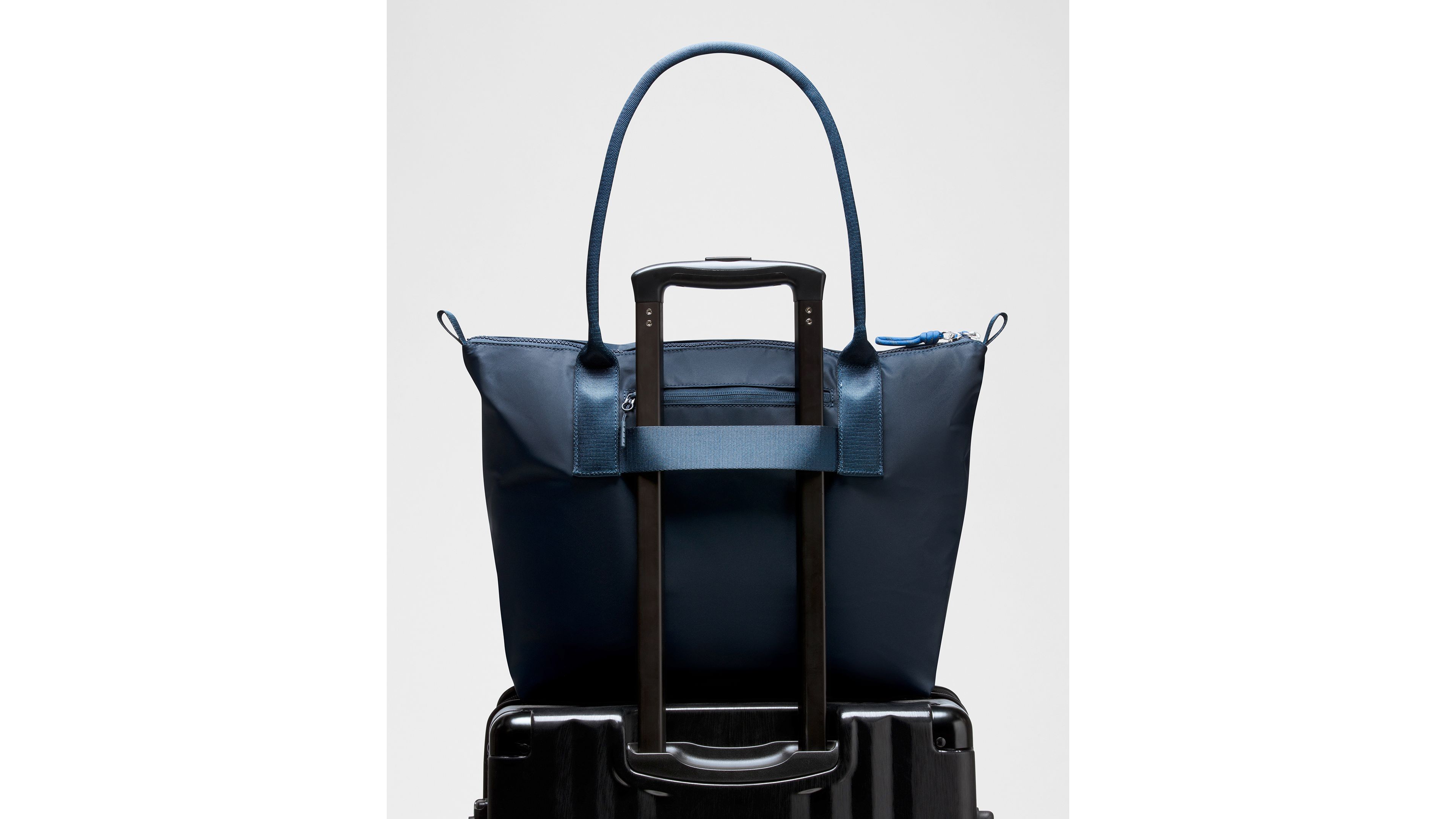 Modular Tote with Pouches