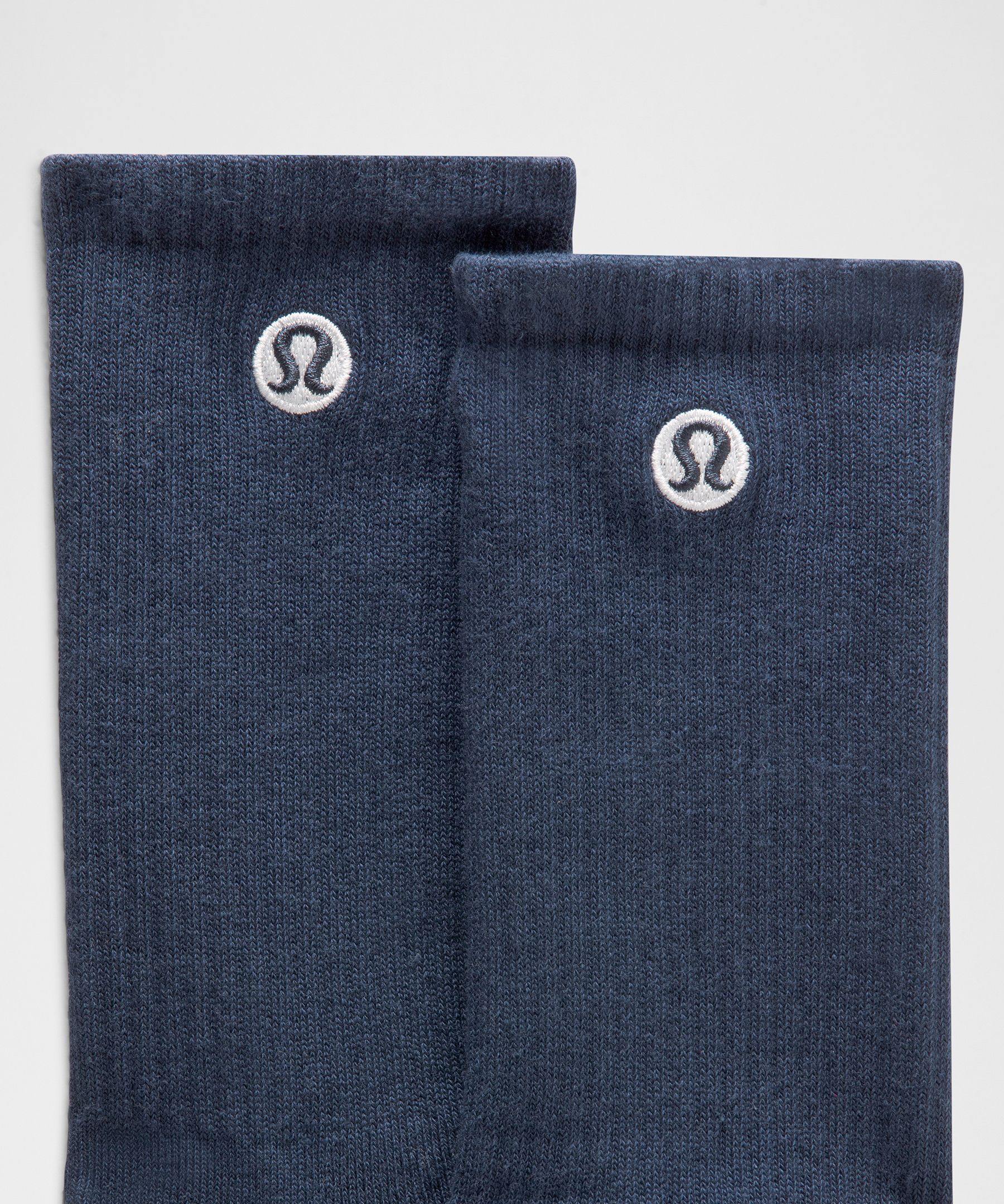Unisex Daily Essential Crew Socks