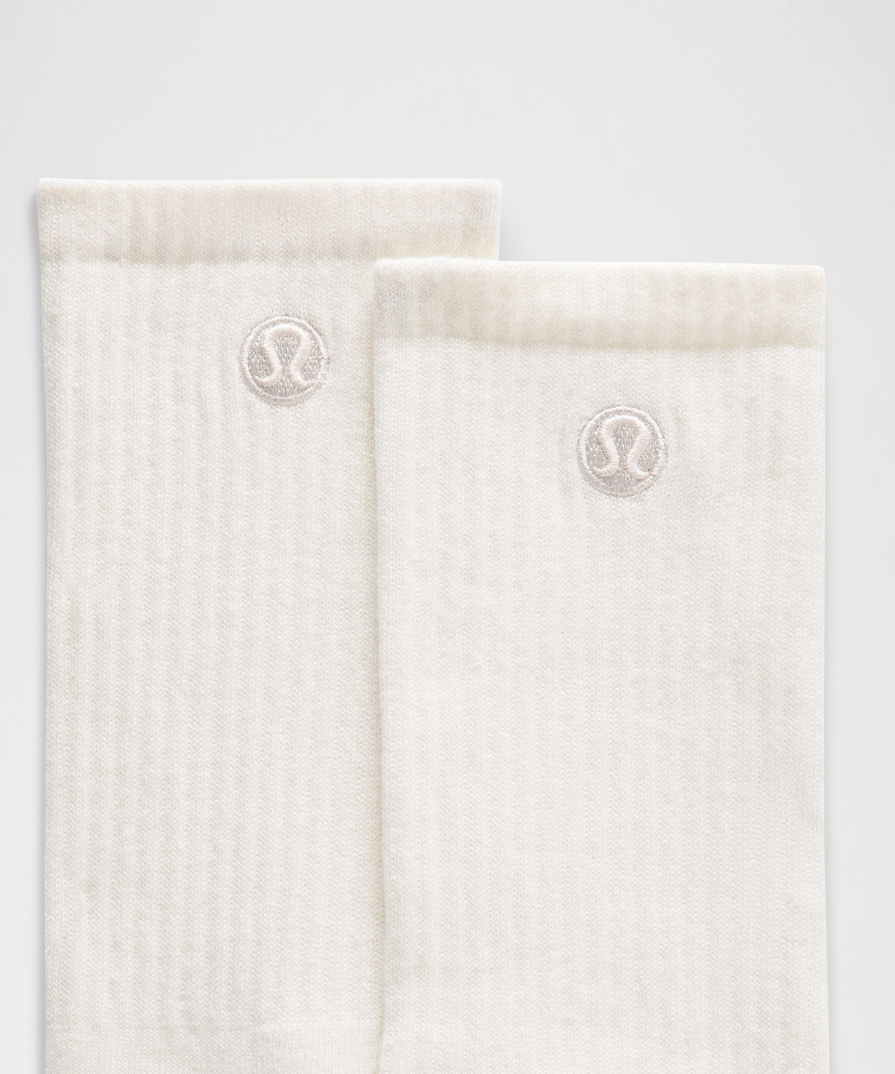 Unisex Daily Essential Crew Socks