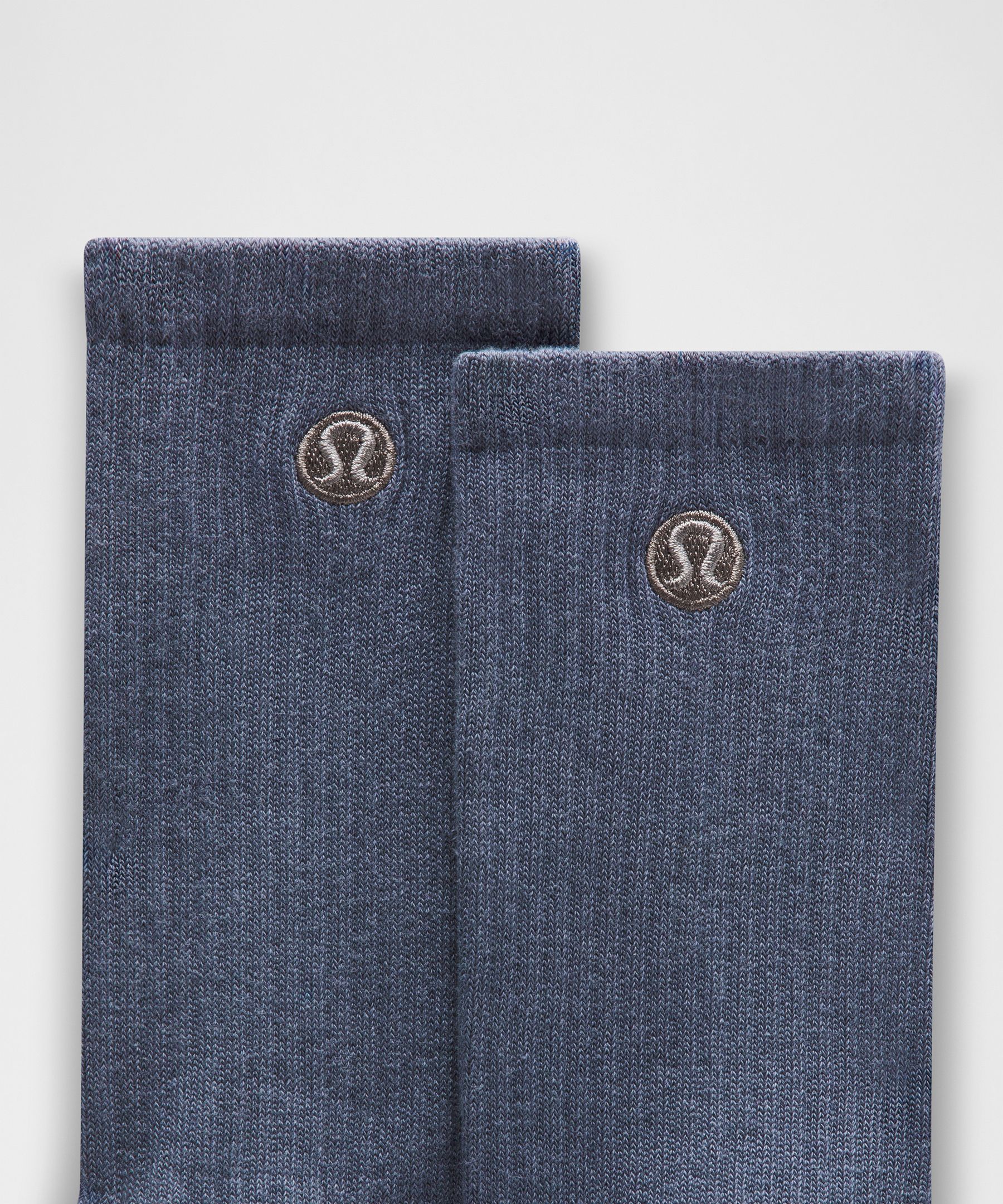 Unisex Daily Essential Crew Socks