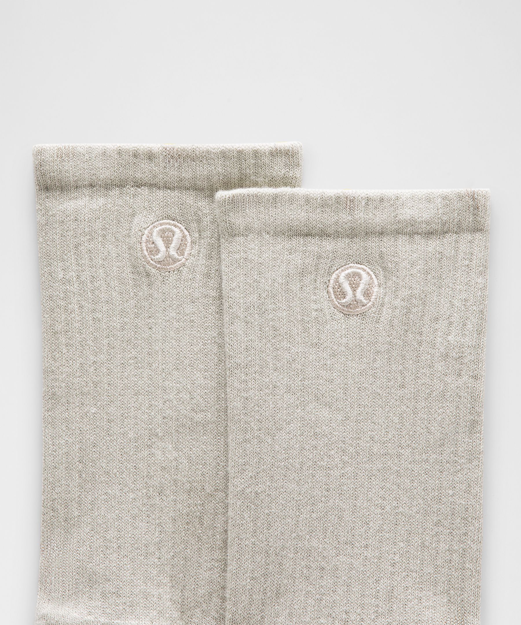 Unisex Daily Essential Crew Socks