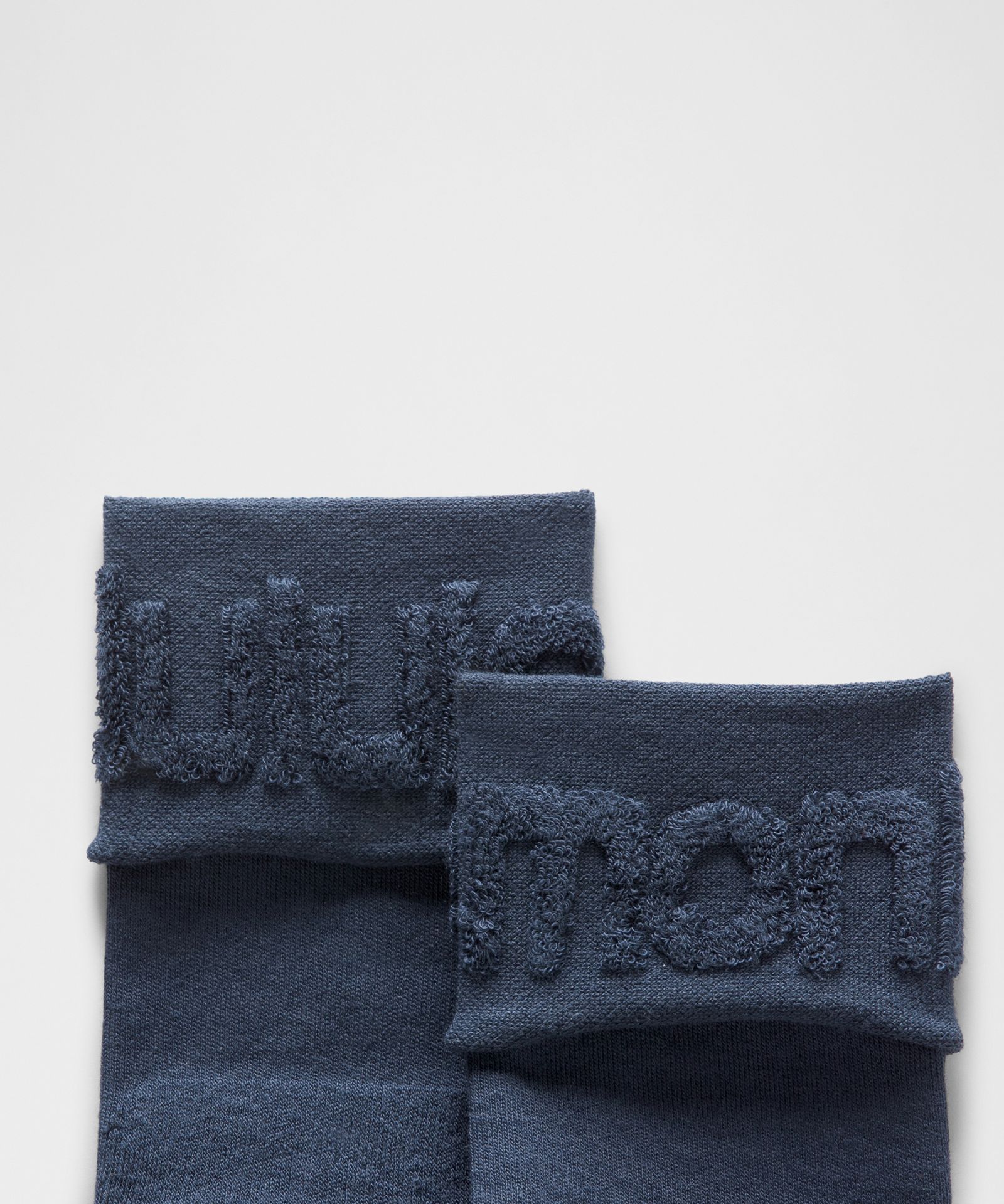 Носки Lululemon Fold-Over Terry Quarter — фото 2