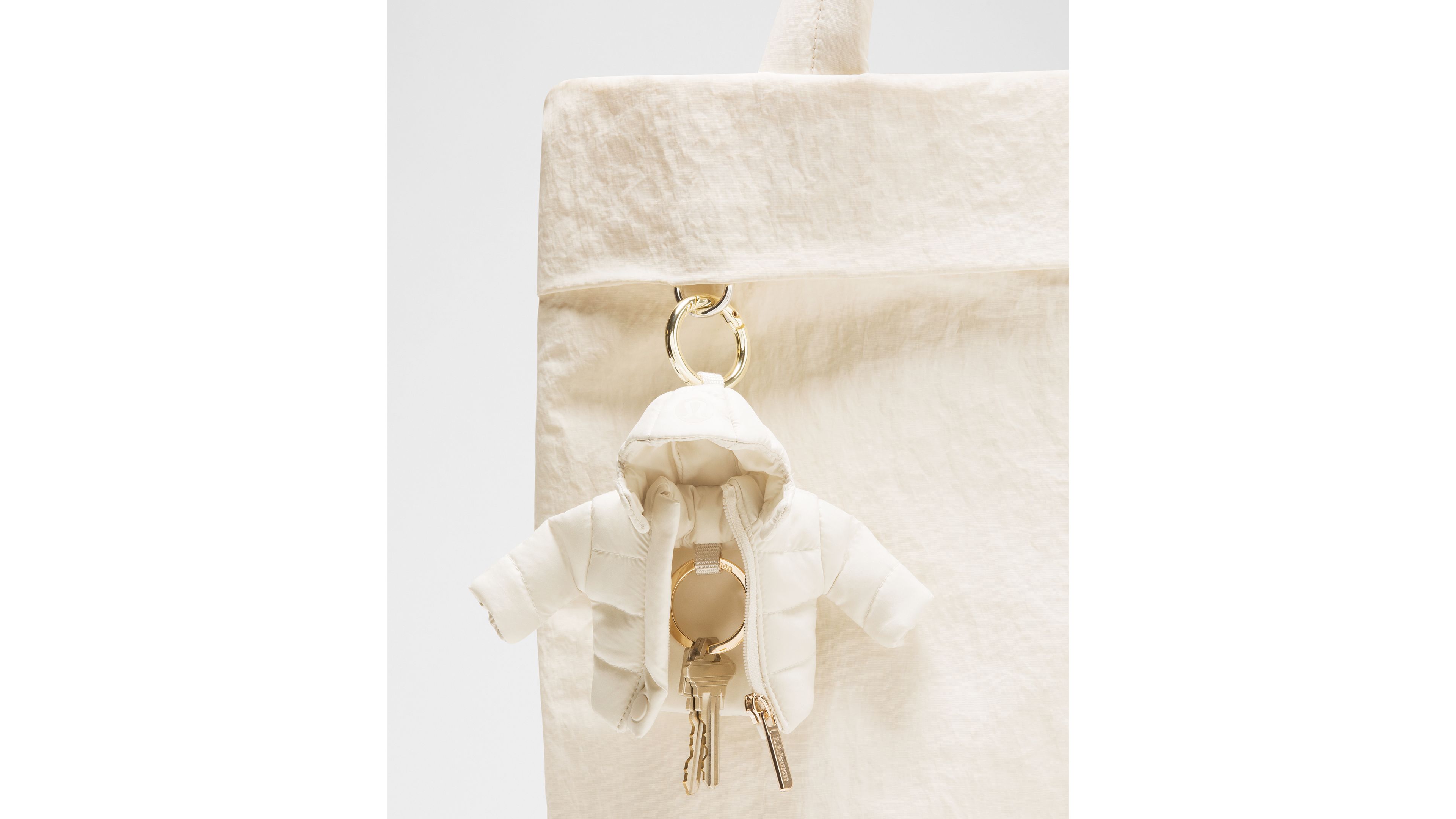 Wunder Puff Keychain