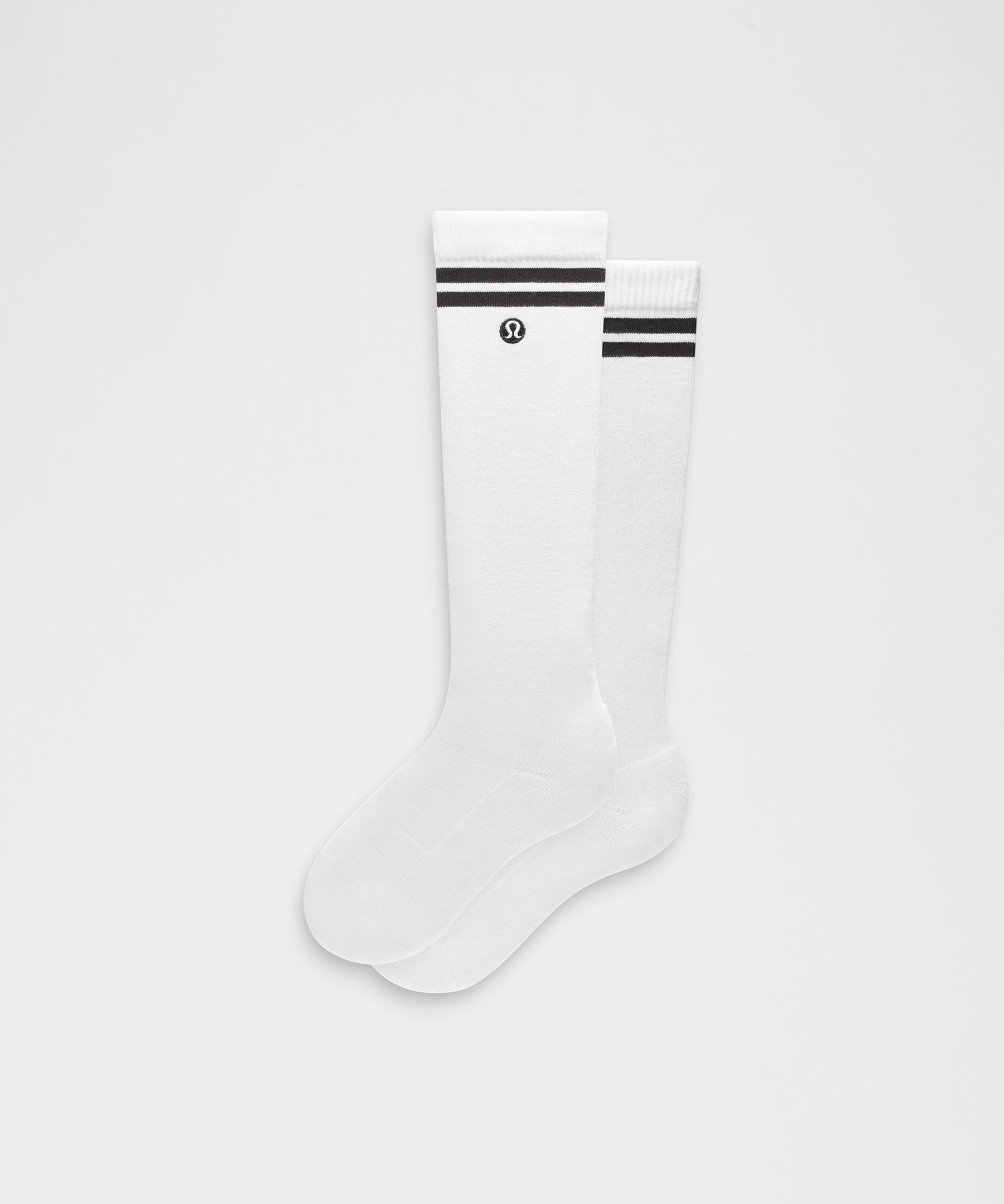 Unisex Daily Essential Knee-High Socks 