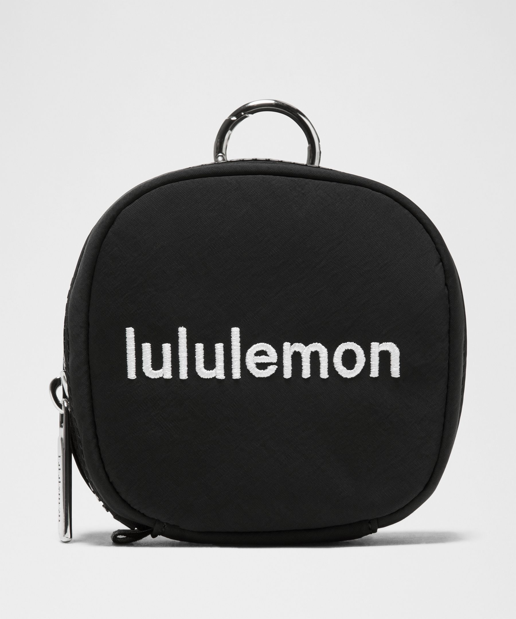 lululemon – Clippable Commuter Organizer Pouch Bag – Color Black/White/Silver