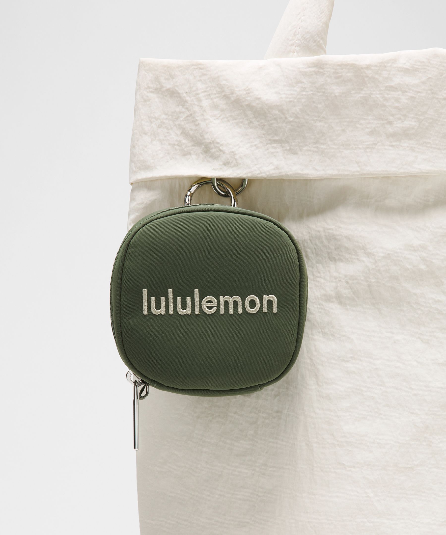 Clippable Commuter Organizer Pouch