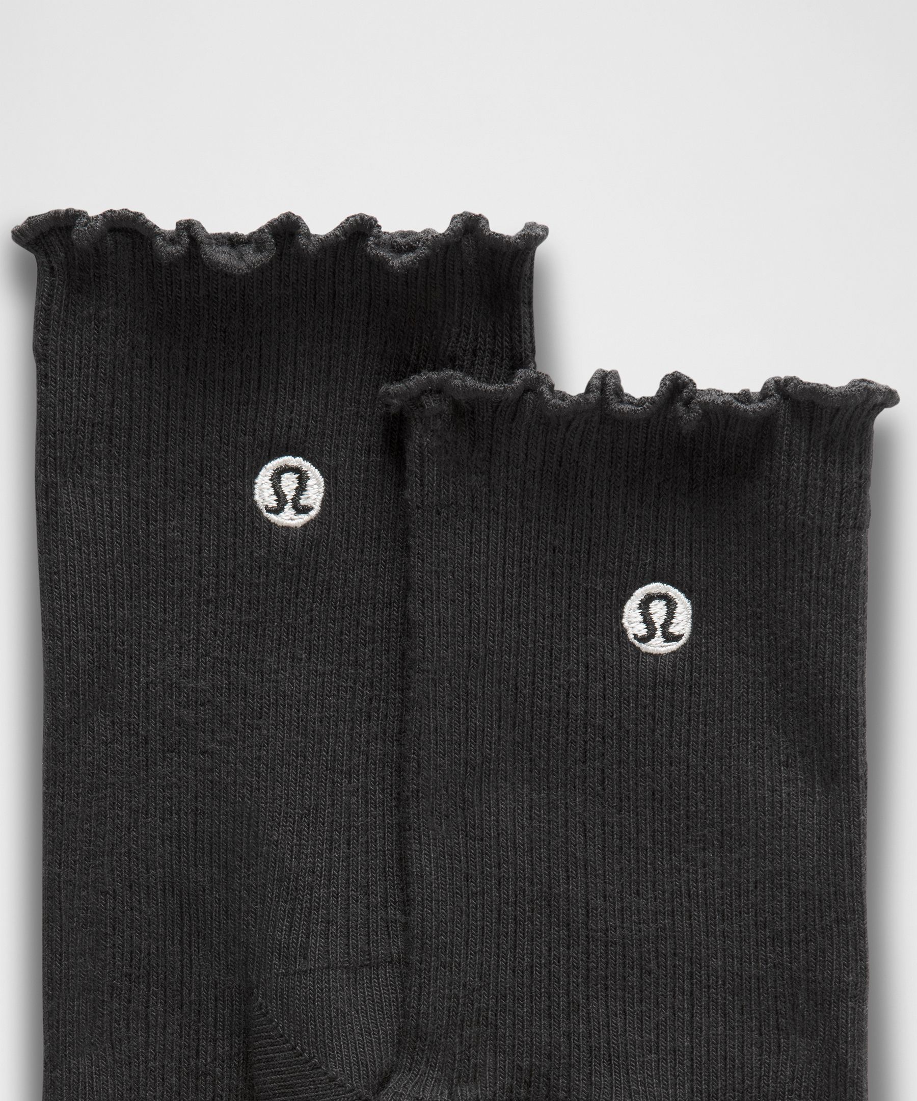 Unisex Lettuce Edge Quarter Socks