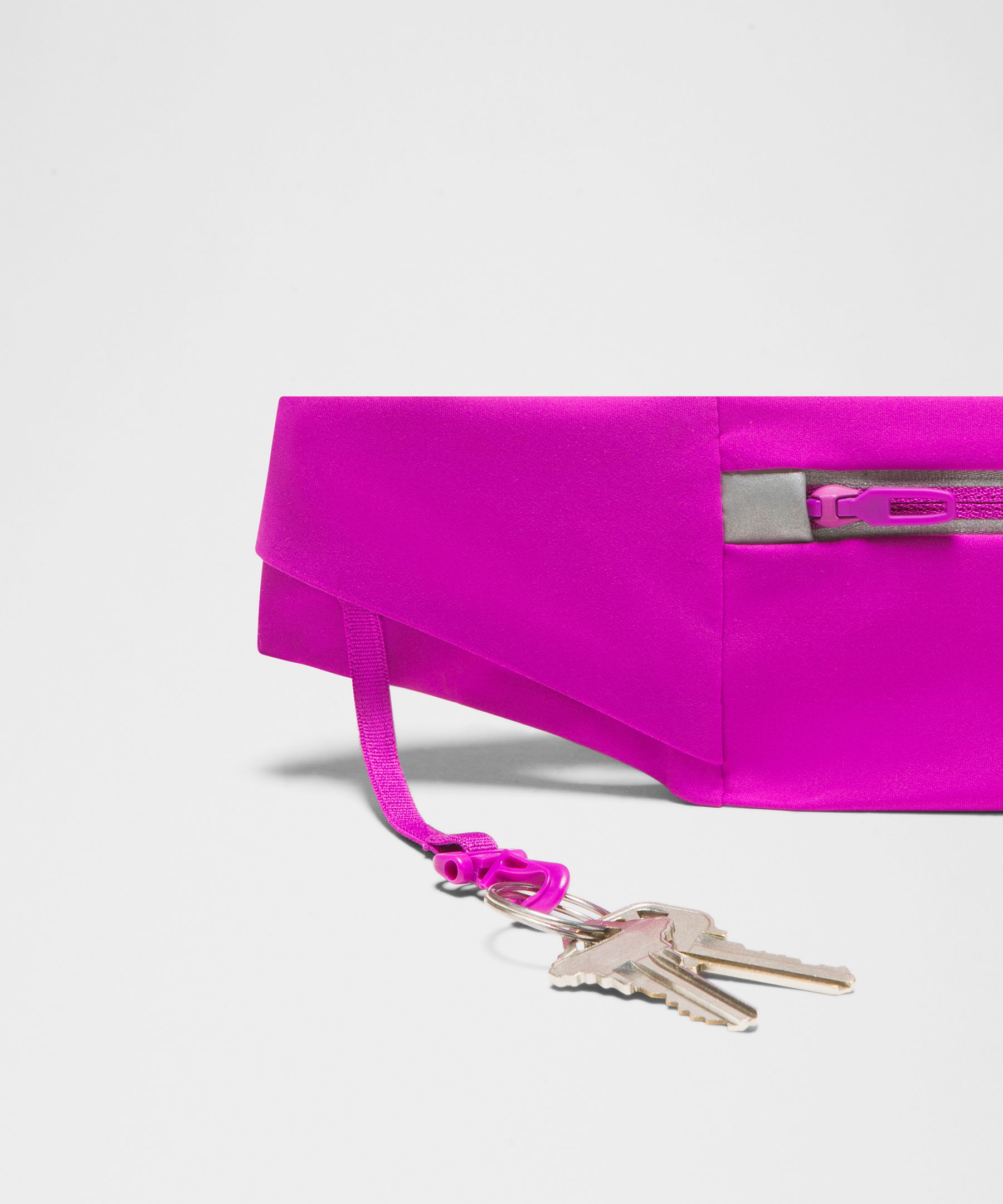 Fast and Free Running Belt
