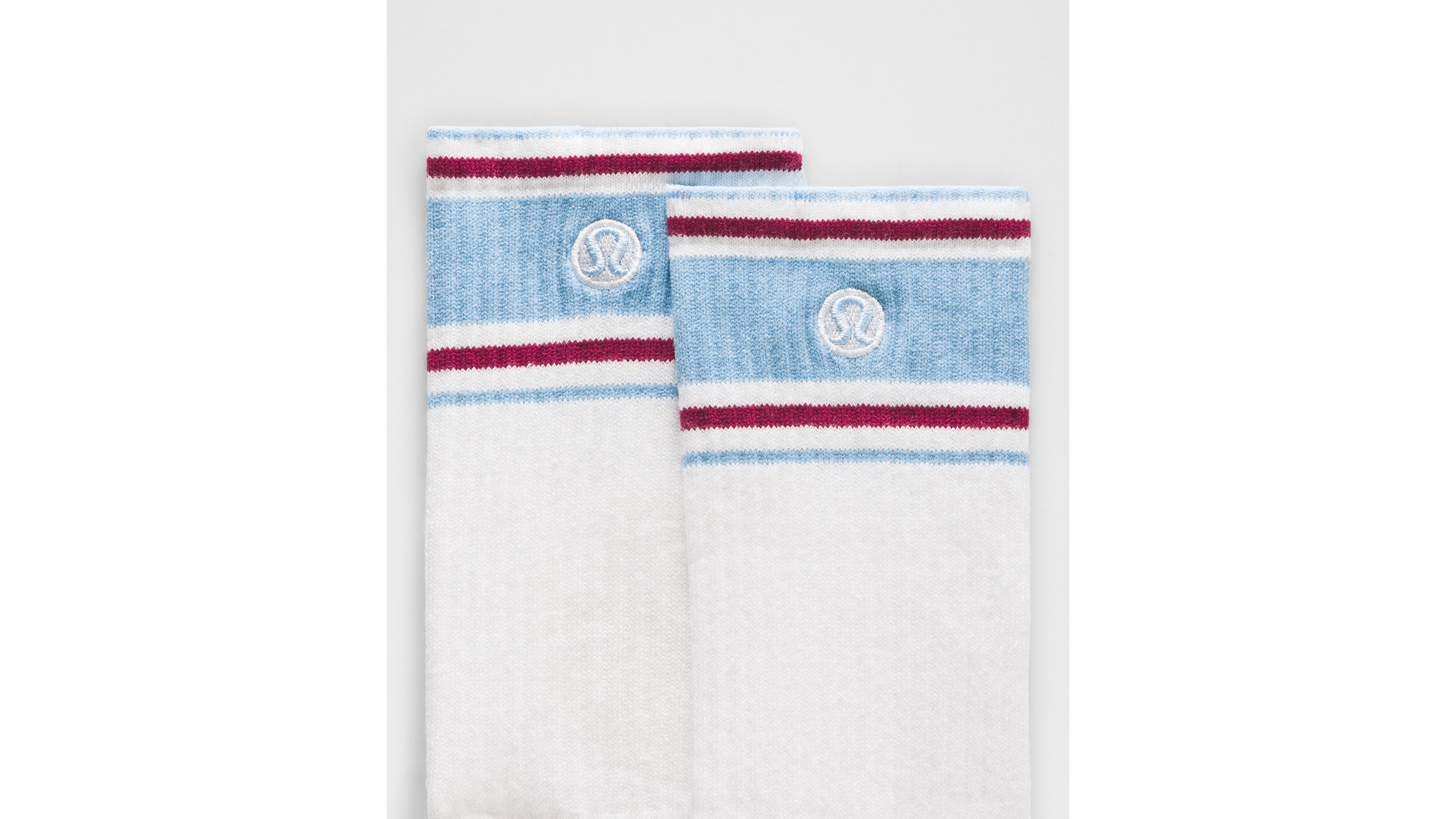 Unisex Daily Essential Crew Socks *Retro Stripe