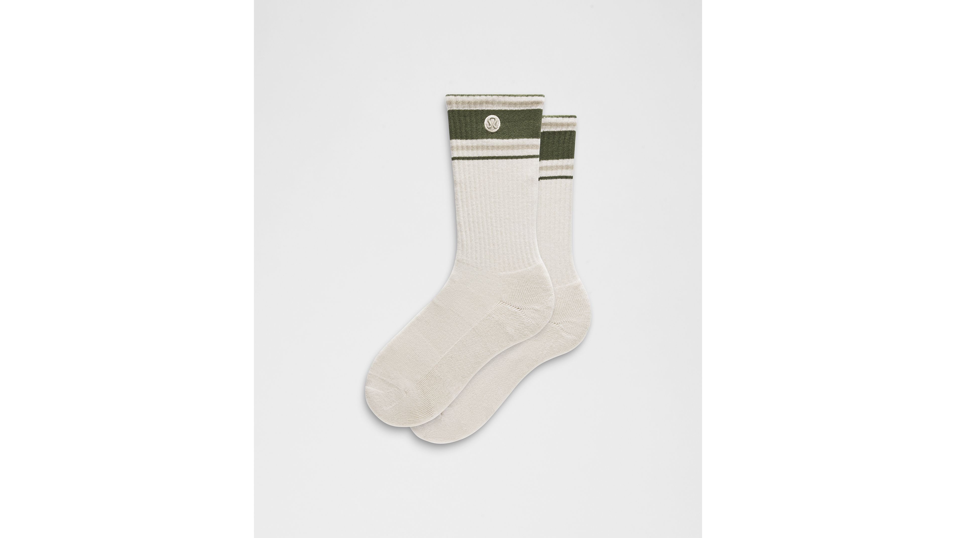 Unisex Daily Essential Crew Socks *Retro Stripe