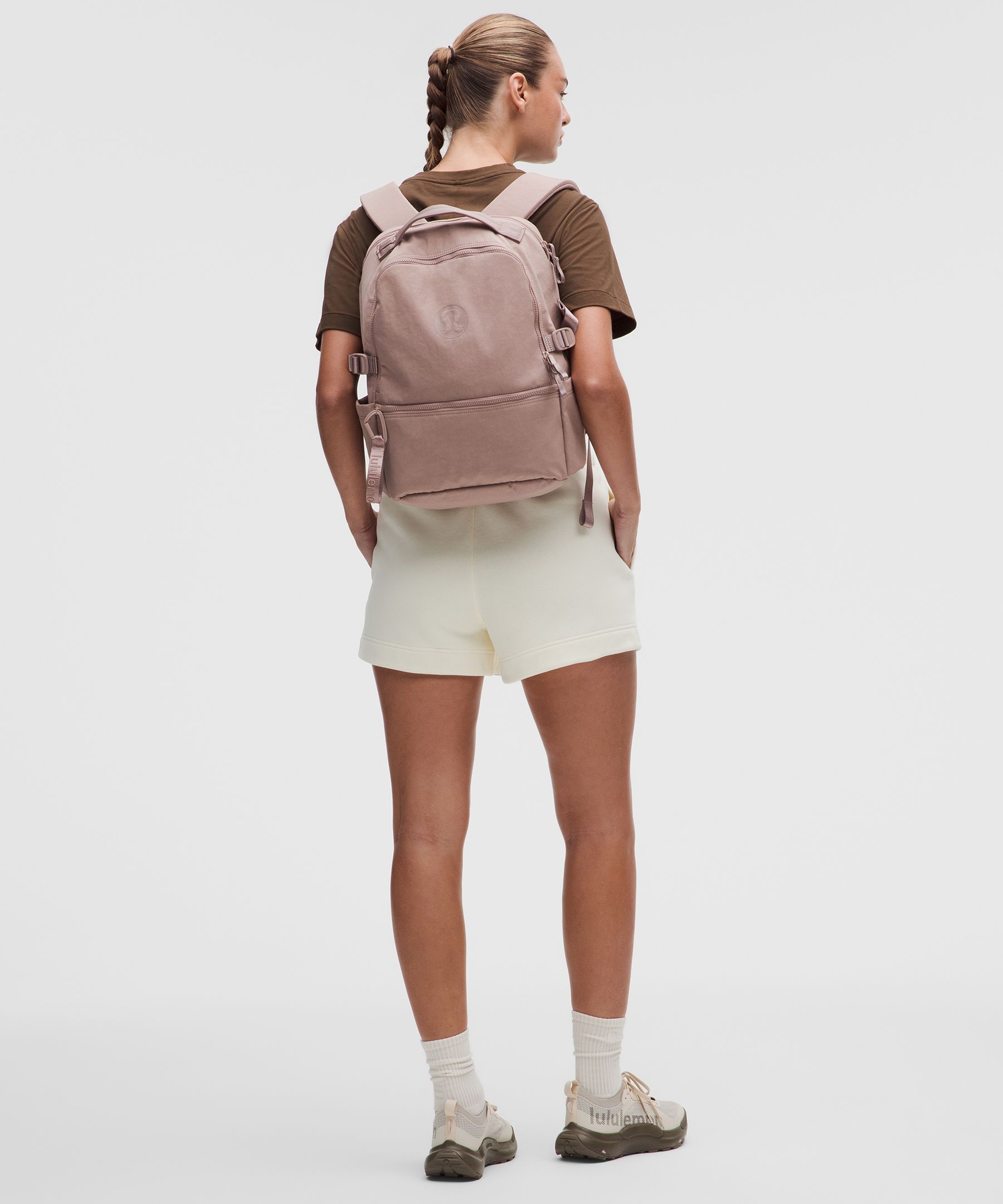 New Crew Backpack 22L