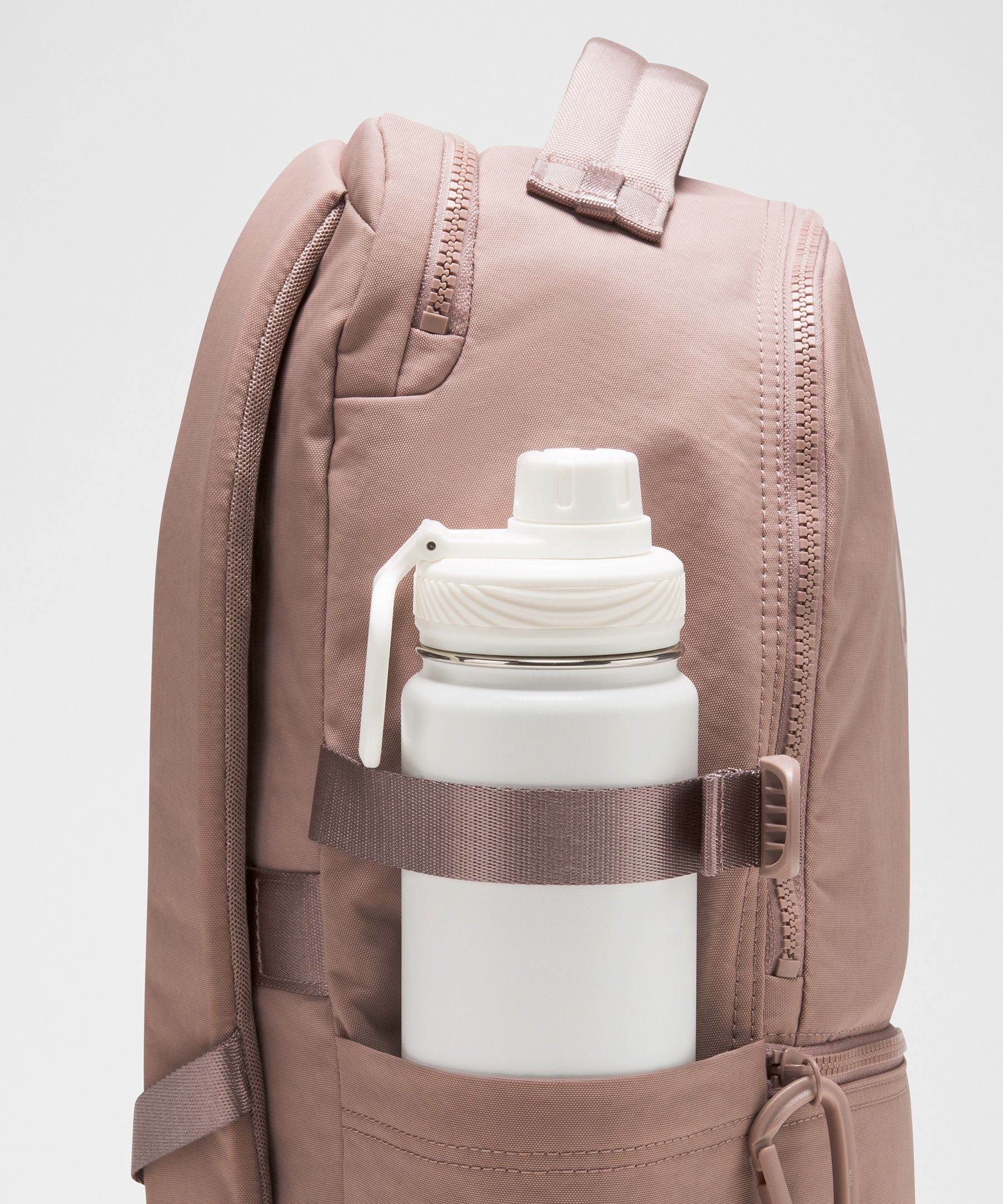 New Crew Backpack 22L