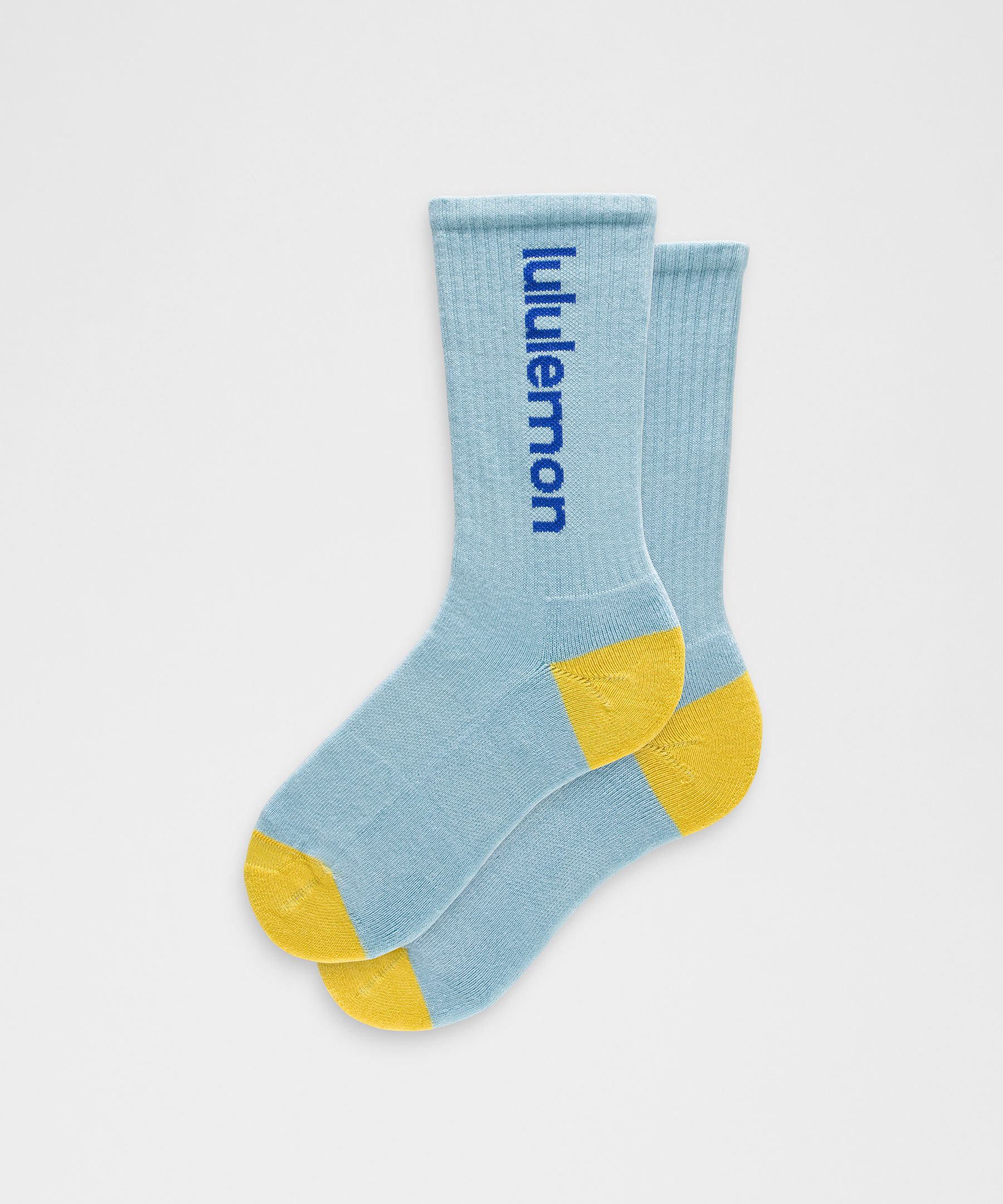 Unisex Daily Essential Crew Socks