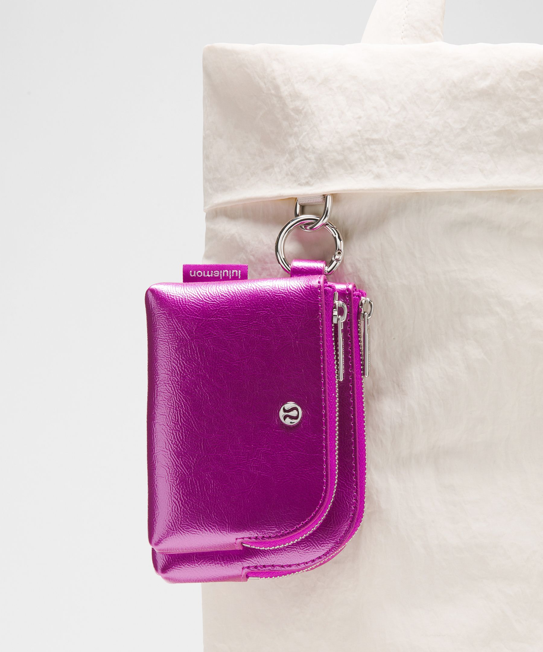 Smooth Leather Alternative Double-Zip Clippable Card Pouch
