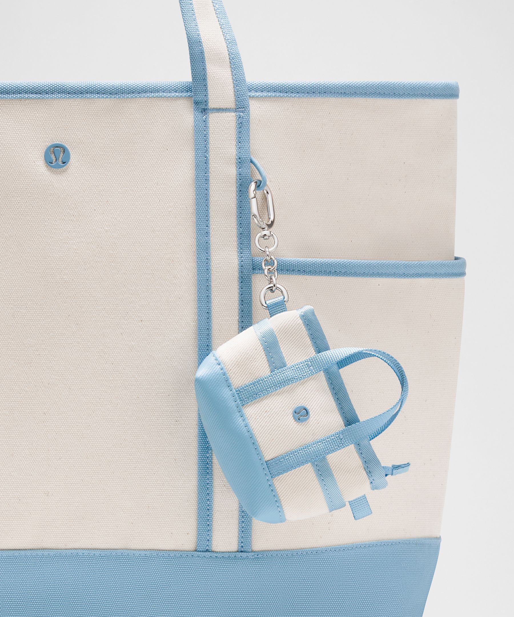 Daily Multi-Pocket Nano Zip-Top Tote Bag