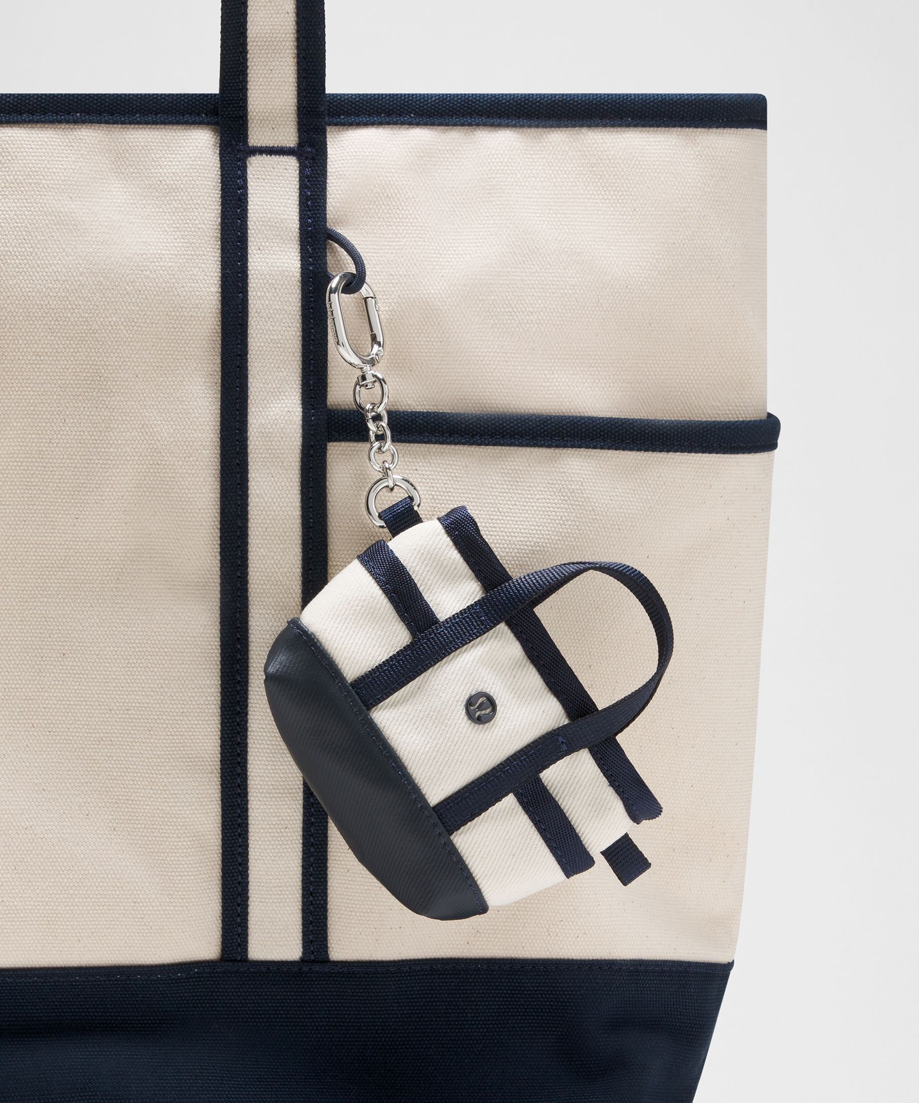 Daily Multi-Pocket Nano Zip-Top Tote Bag