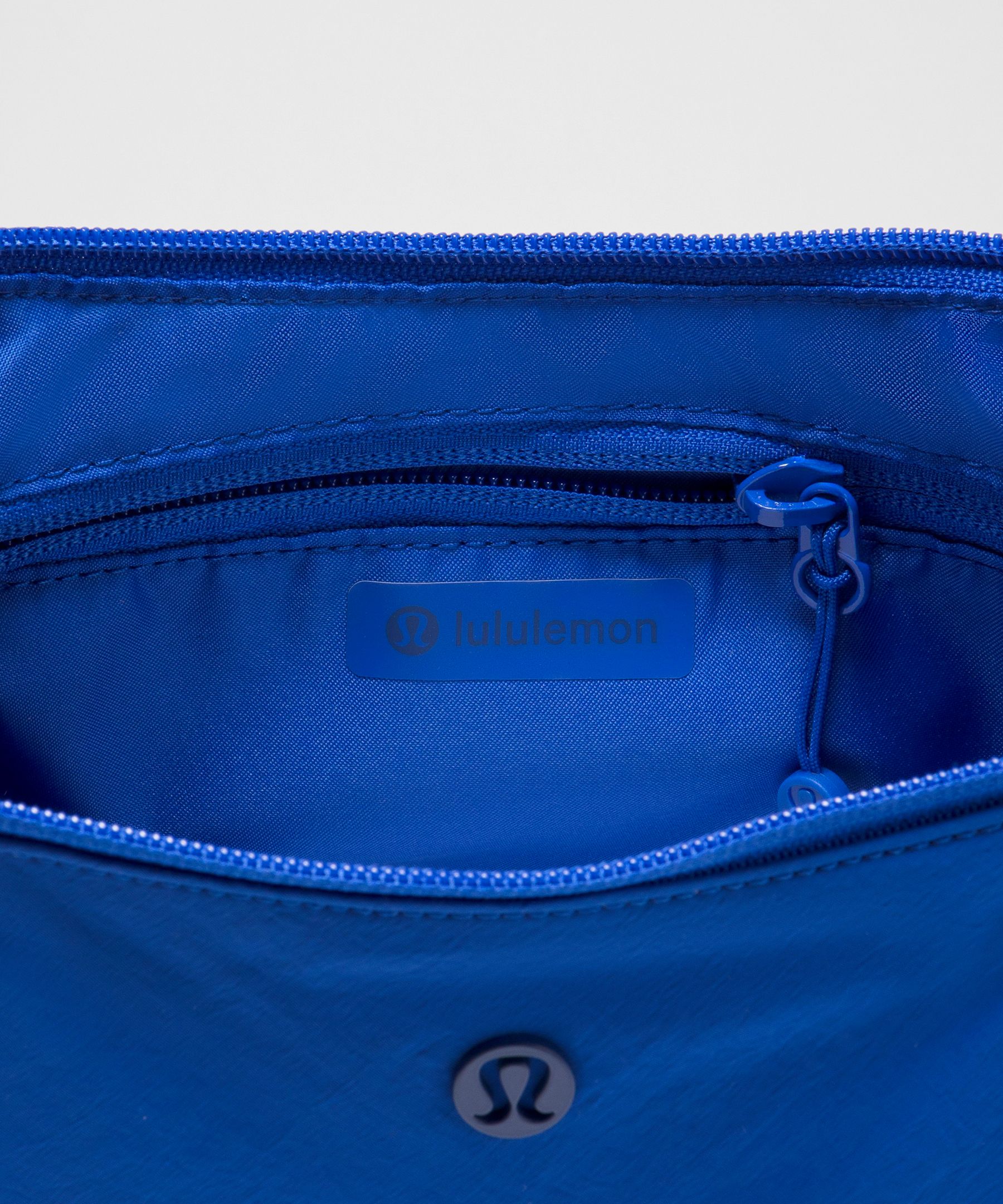 Small Slouchy Sling Bag 3L
