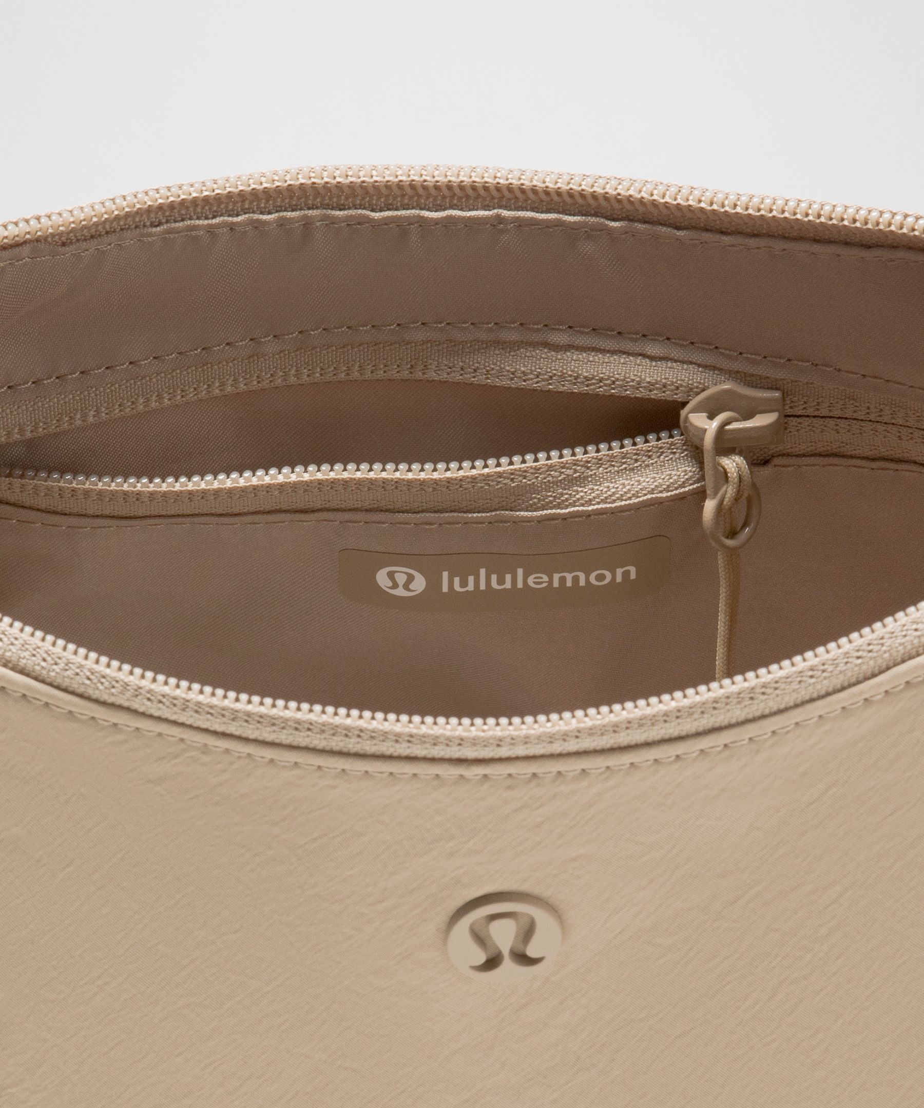 Small Slouchy Sling Bag 3L
